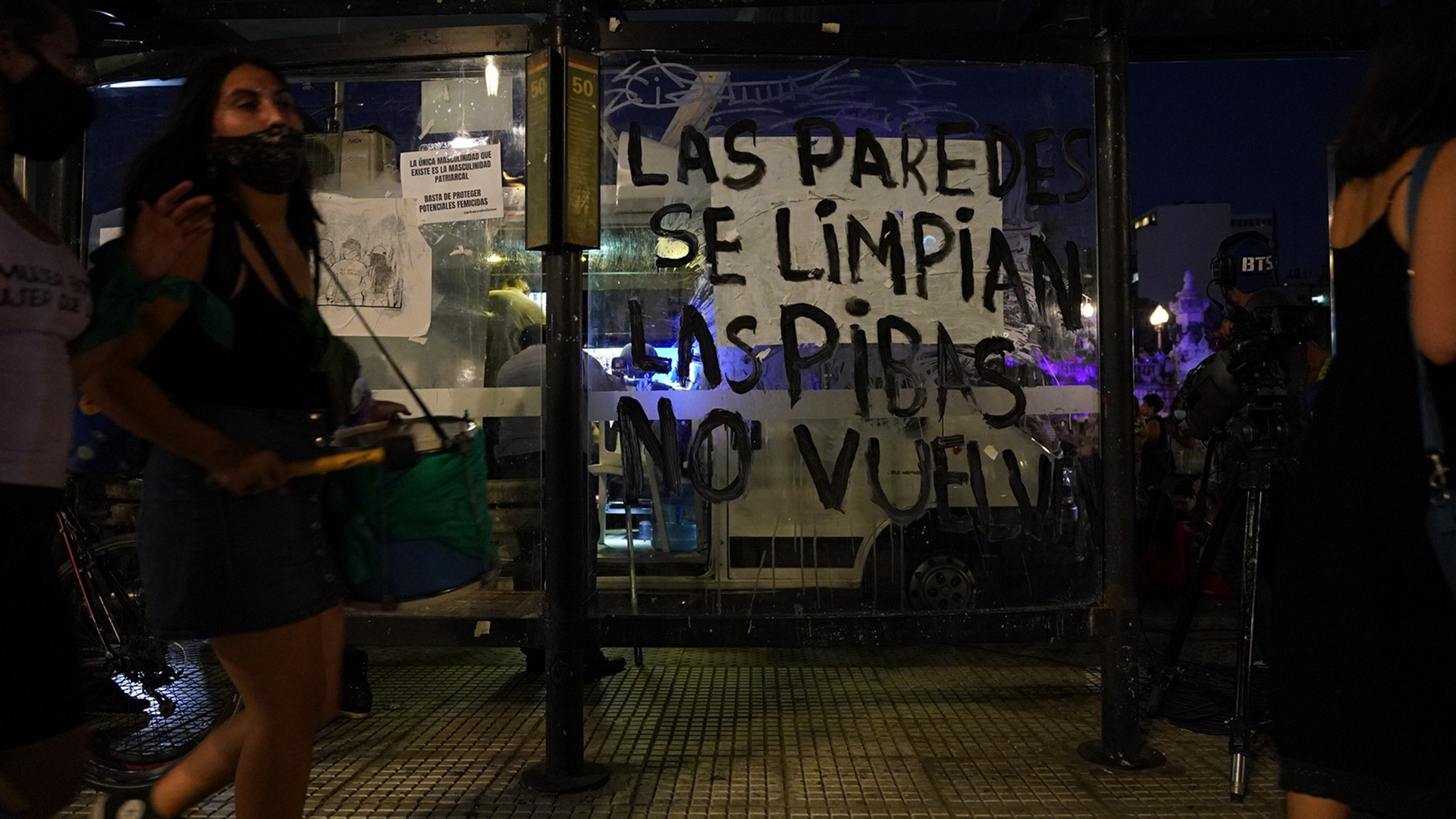 The climate of this mobilization referred to the first march of #NiUnaMenos, on June 3, 2015. “The demand against gender-based violence is supported