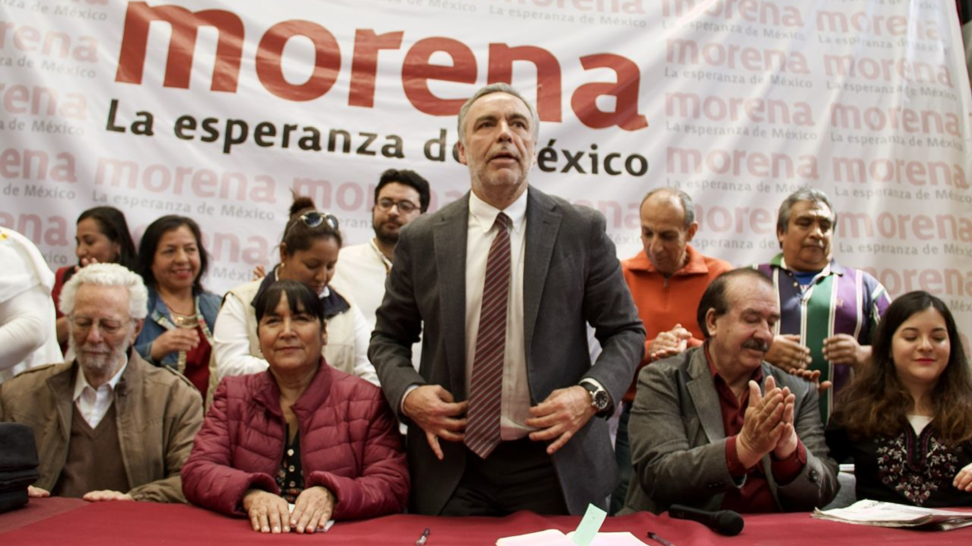 Morena va por 1.8 millones de firmas para enjuiciar ex presidentes (Foto: Cuartoscuro)