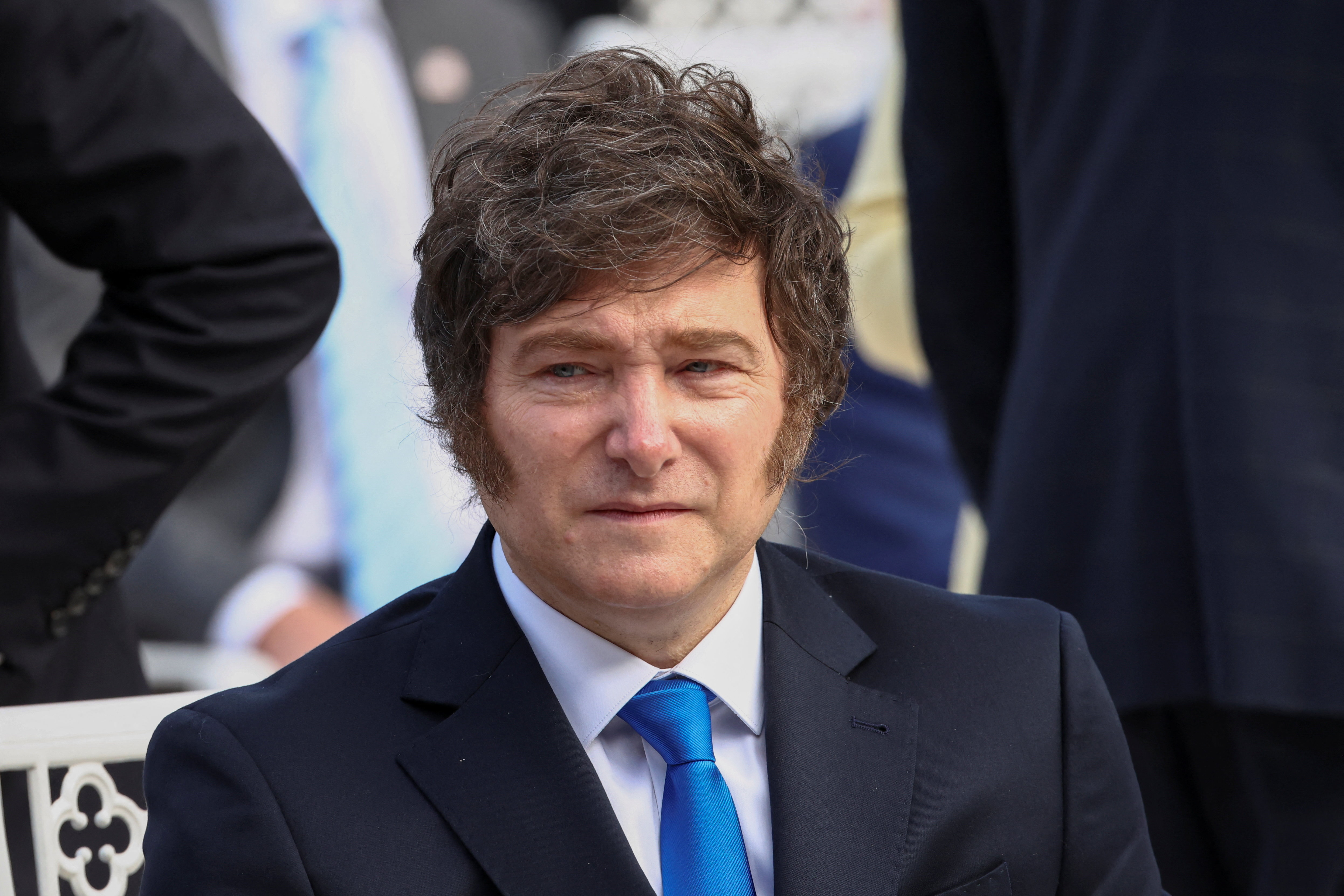 Javier Milei viaja rumbo a Washington: alineamiento con Trump y nueva foto con un Bolsonaro