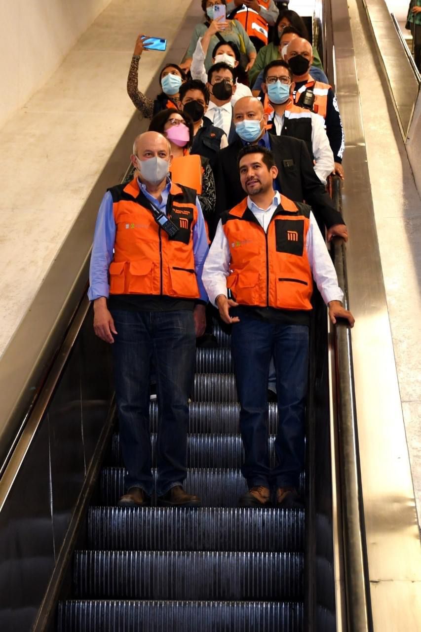 Las escaleras fueron puestas en donde más se necesitaban según el titular del Metro. Foto: Facebook/ Metro