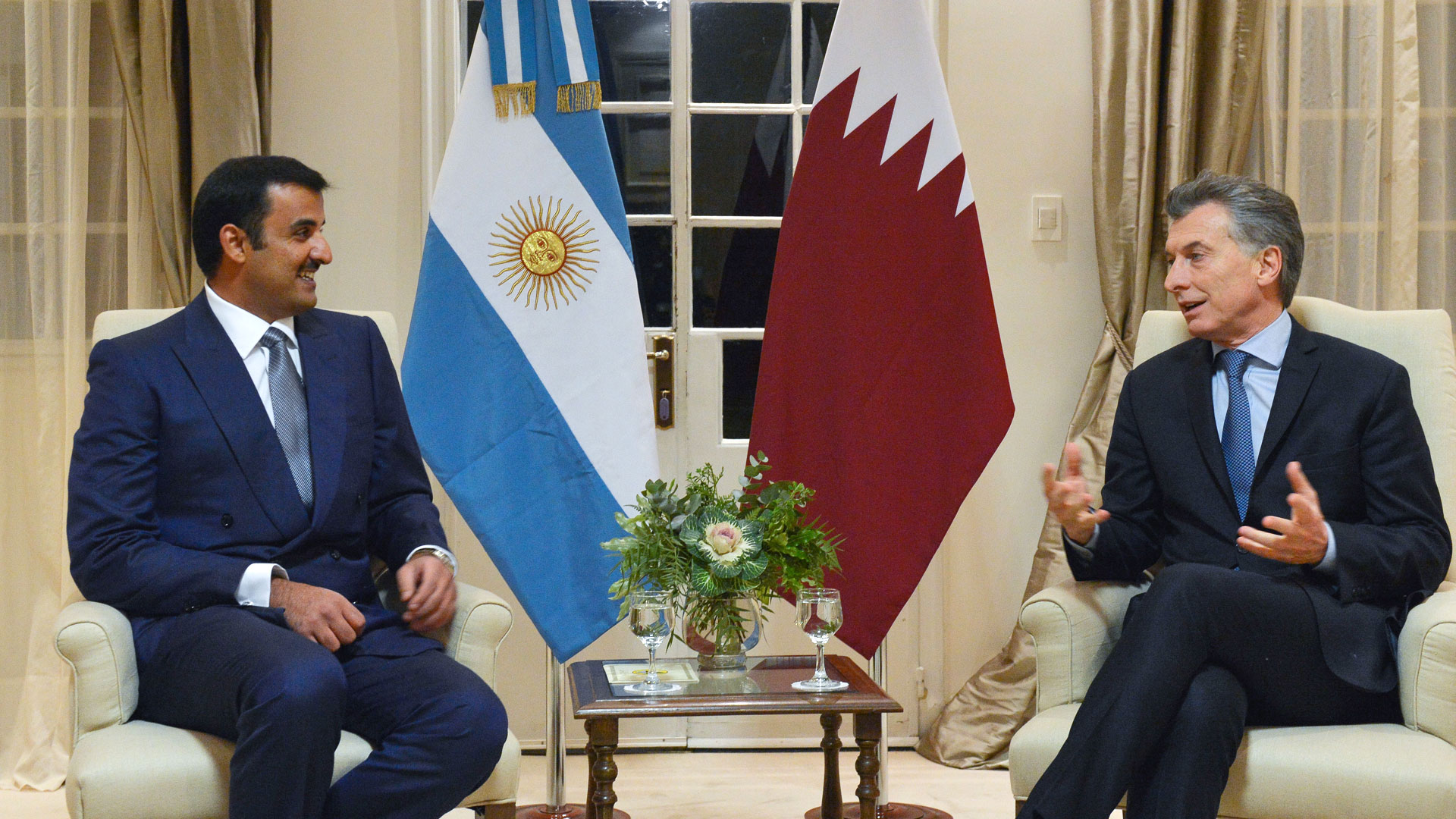 El emir de Qatar y Mauricio Macri se reunirán hoy en la Patagonia