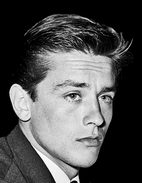 Luces y sombras de Alain Delon, el hombre m&aacute;s lindo del mundo: su v&iacute;nculo con Argentina y la disputa de sus hijos por la herencia