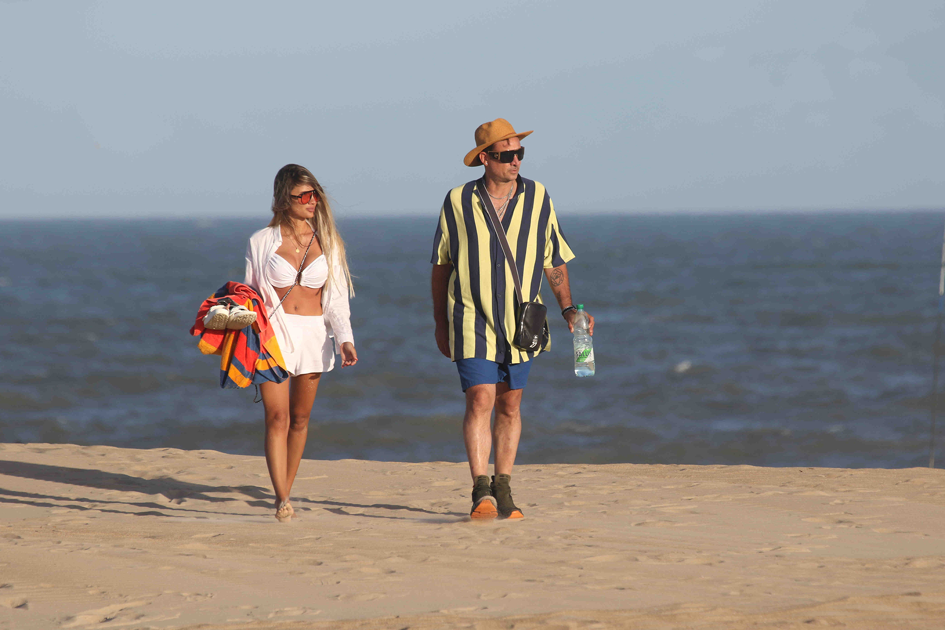 Chano Moreno Charpentier y un nuevo amor disfrutan de las playas de Punta del Este 