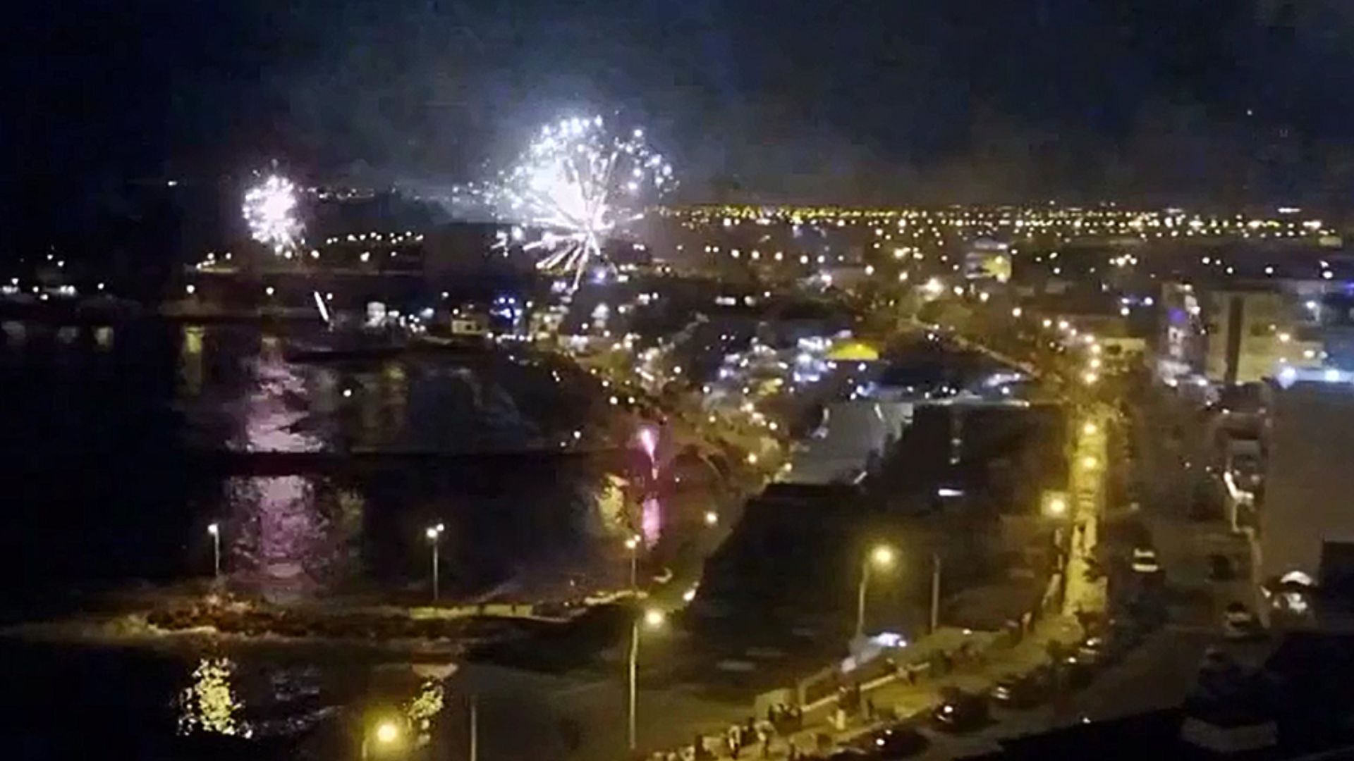 Año nuevo en San Bartolo (Perú Drone)