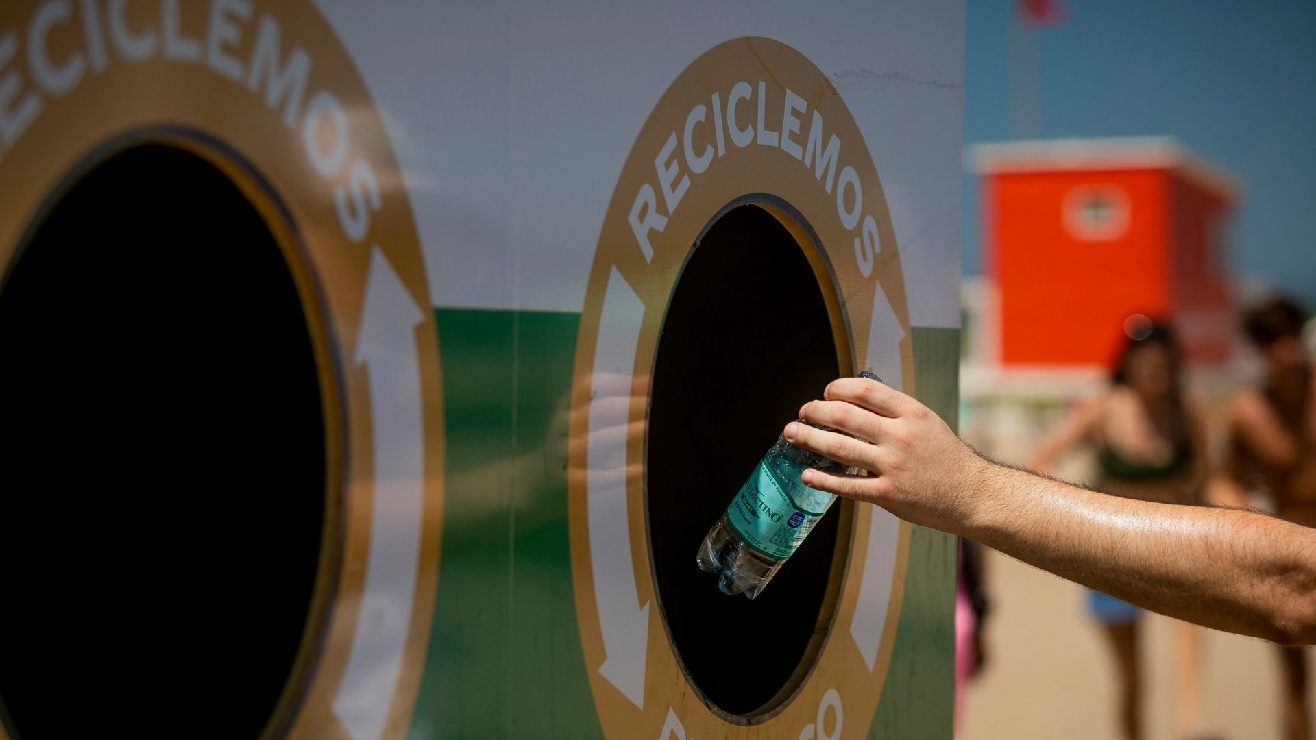 Mi Playa Sin Residuos busca concientizar sobre el valor de los envases retornables y reciclables (Crédito: Prensa Coca-Cola)