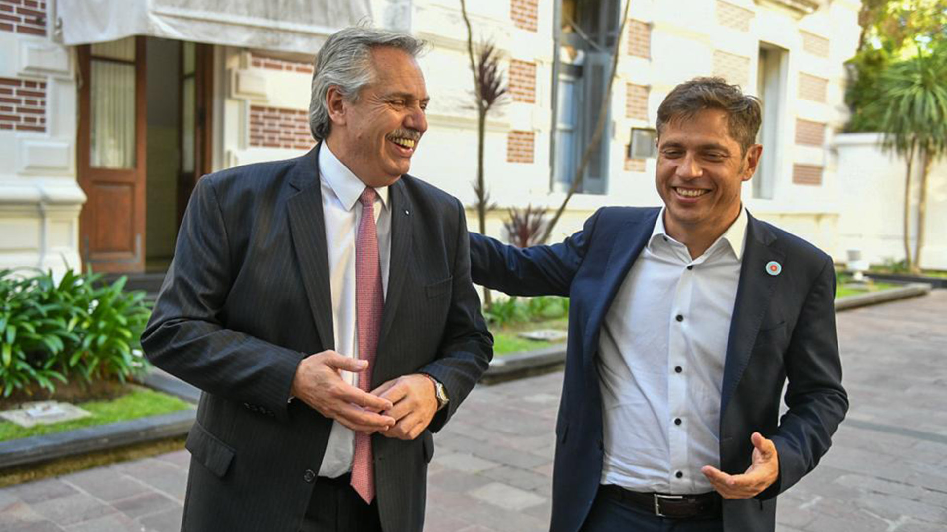 Alberto Fernández junto a Axel Kicillof