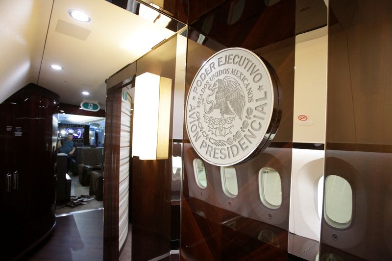Foto de archivo del interior del avión presidencial mexicano. 
Foto: REUTERS/Daniel Becerril