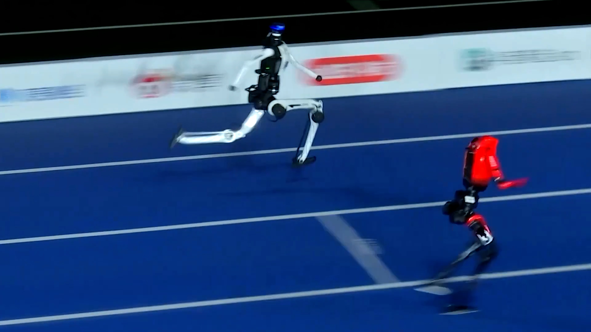 Robot humanoide chino supera el récord de Usain Bolt en los 100 metros
