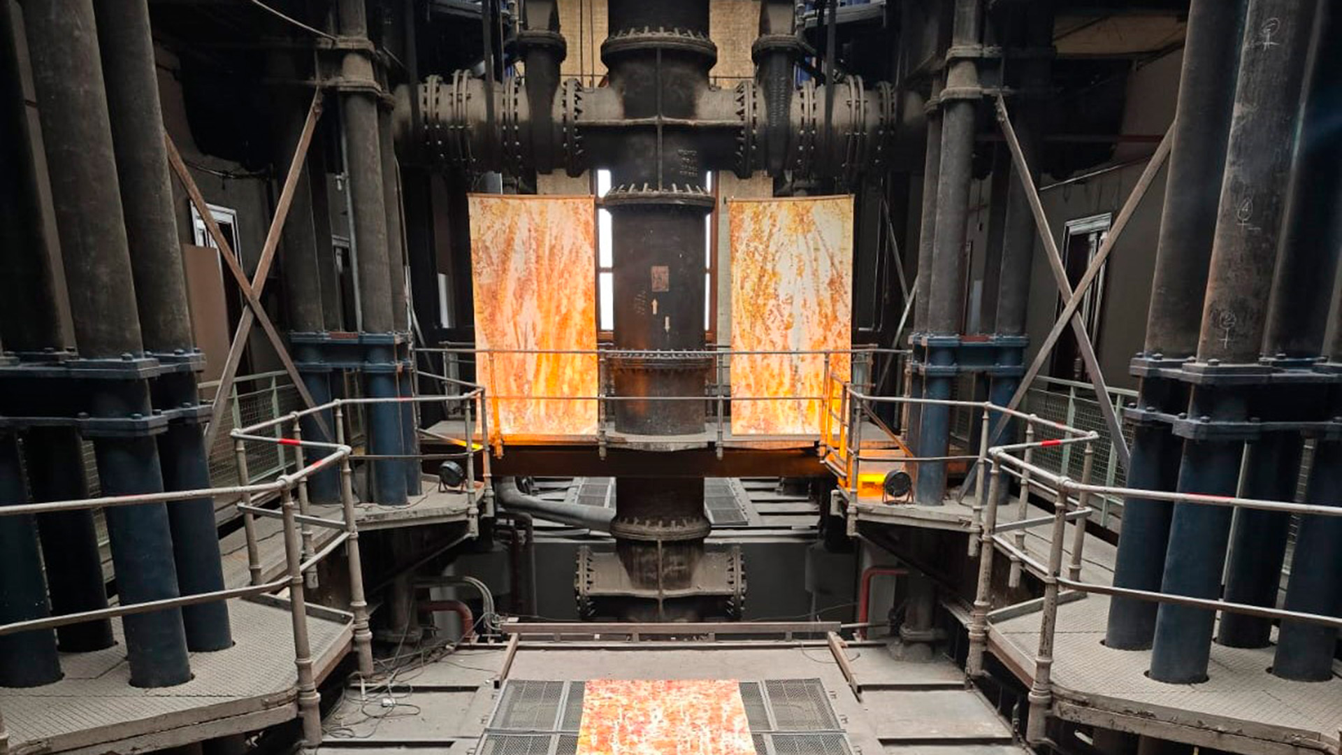 Las pericias para saber cómo se originó el fuego en el complejo industrial de Ezeiza comenzarían el lunes