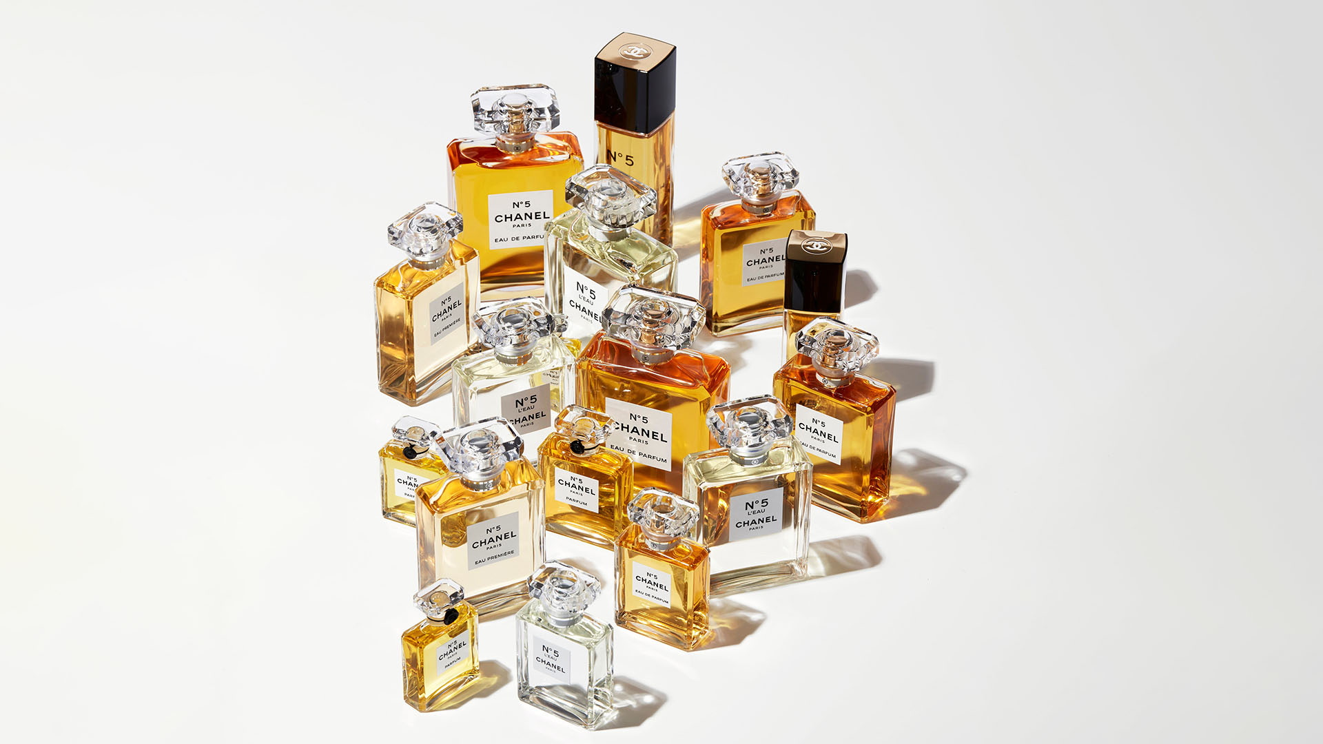 Chanel número 5: La historia detrás de este perfume