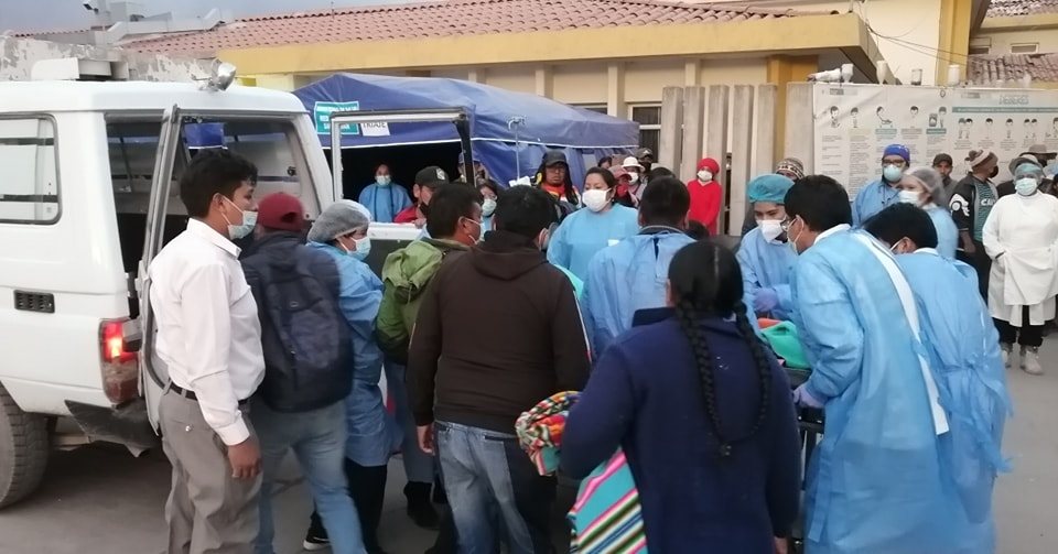 Hijo del alcalde de San Miguel, en Puno, fue alcanzado por una bala perdida y se encuentra grave