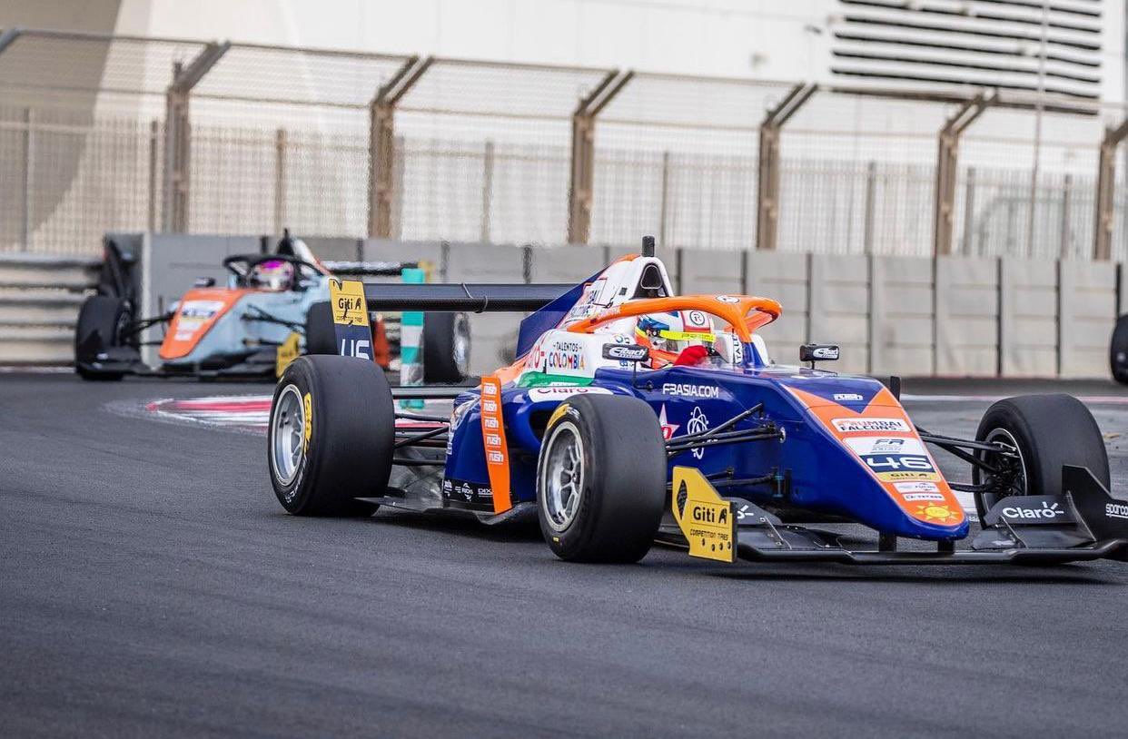 Sebastián Montoya finalizó tercero en el campeonato de pilotos luego de la primera fecha de la Fórmula Regional de Asia. Foto: cortesía