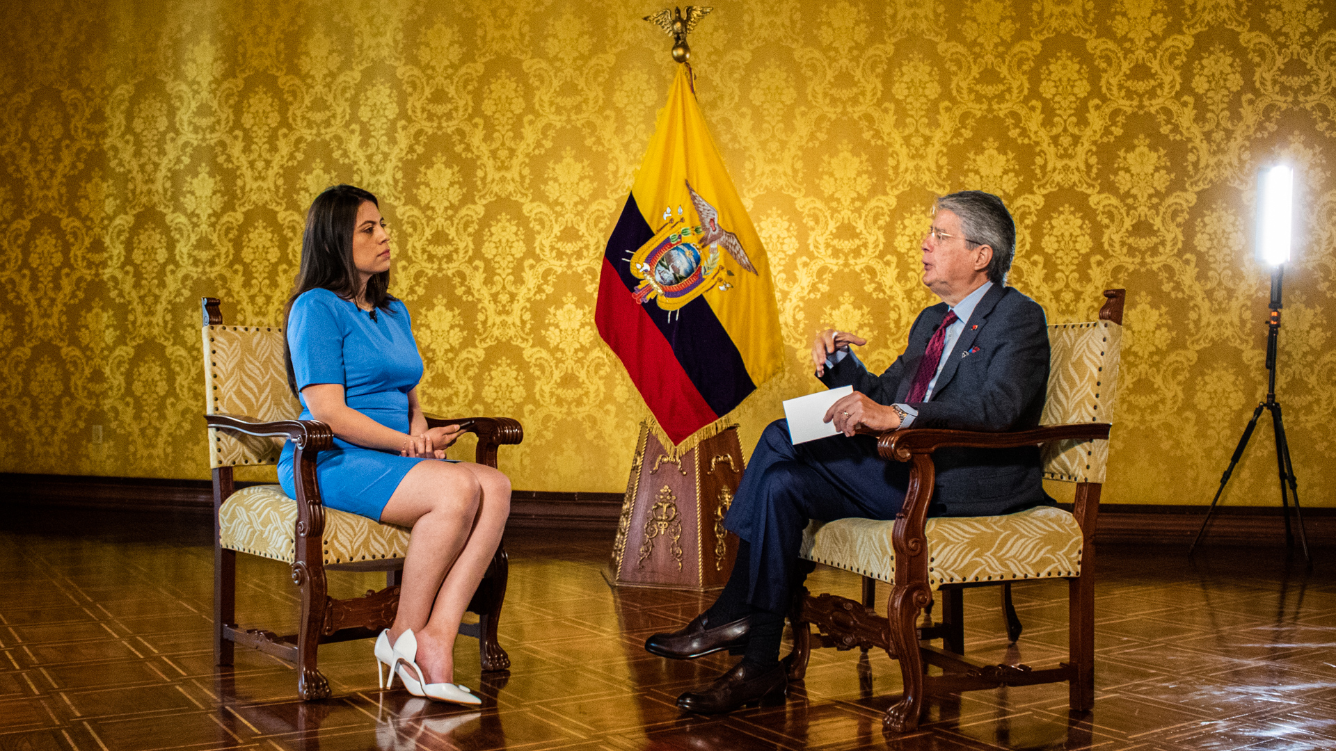 Guillermo Lasso durante la entrevista con Infobae