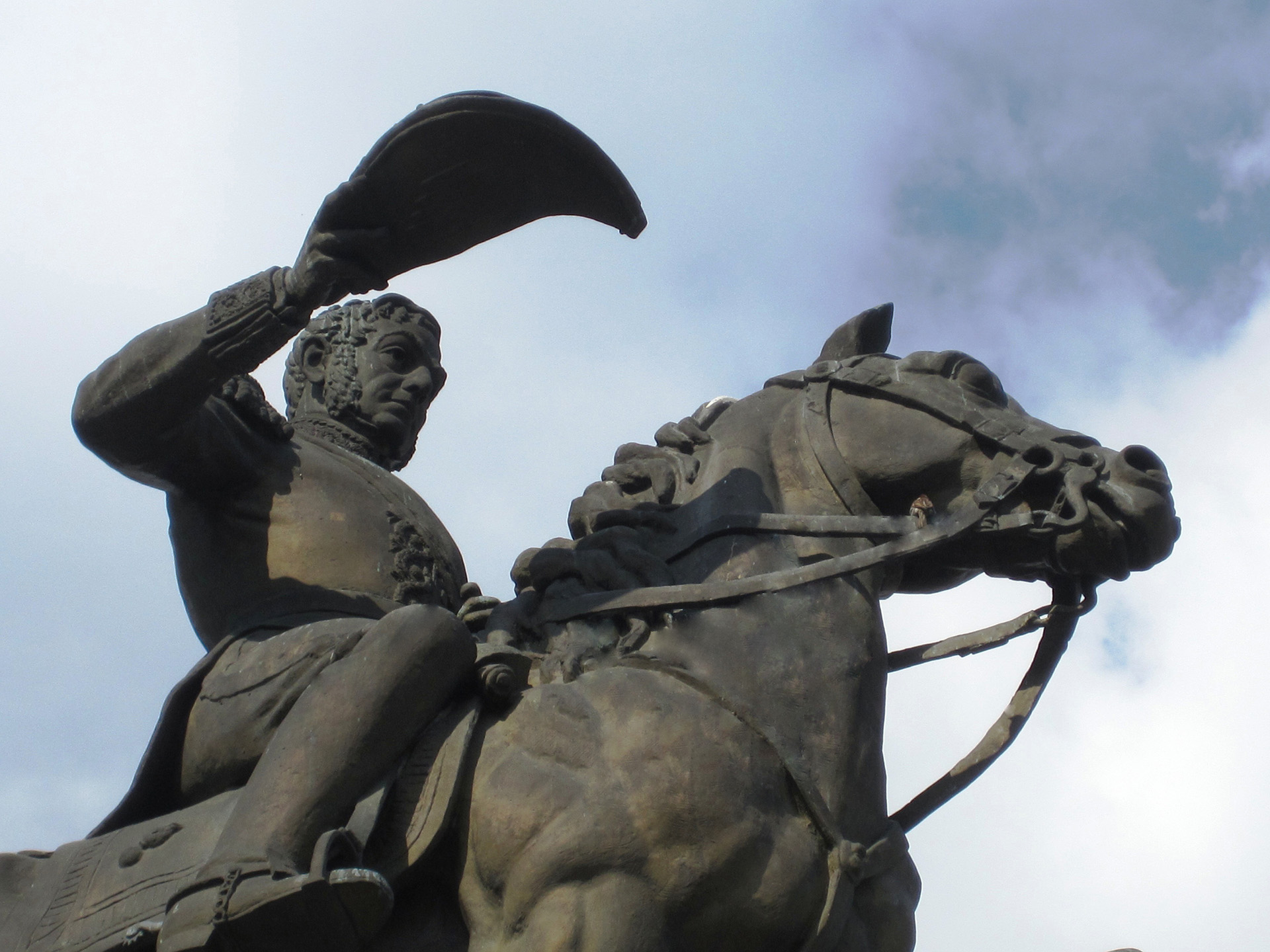 “hermoso Y Original” El Monumento A San Martín Costeado Por Los