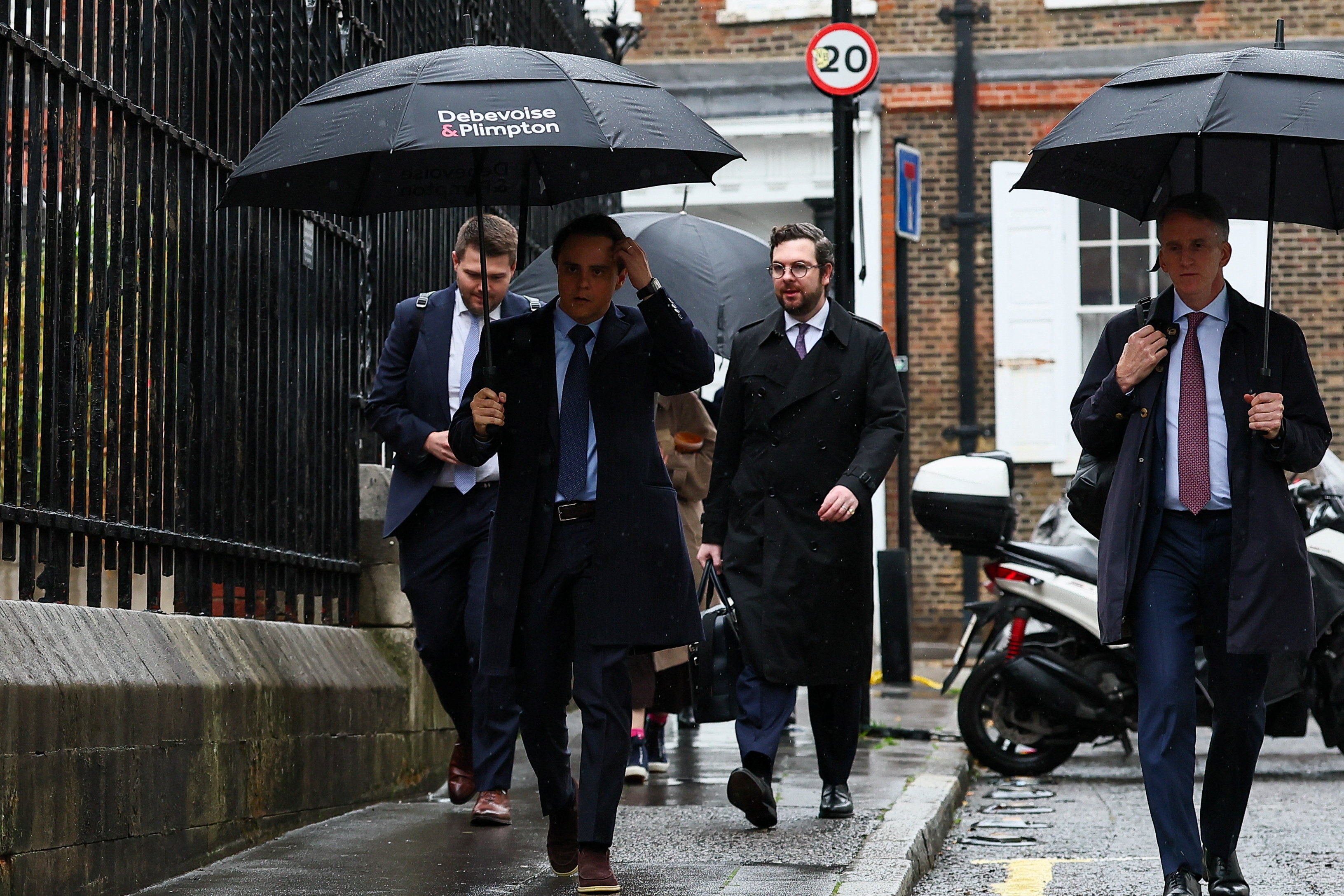 Hallaron un fusil FAL de las Fuerzas Armadas argentinas entre las armas secuestradas al Comando Vermelho en Brasil