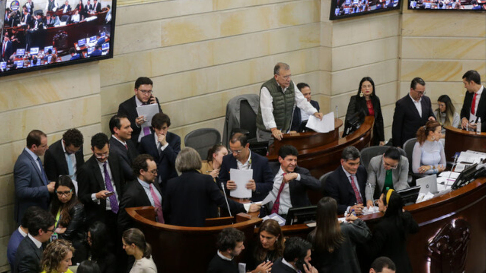 En plenaria del Senado se aprobó el proyecto de la reforma tributaria del gobierno de Gustavo Petro. Foto: Colprensa