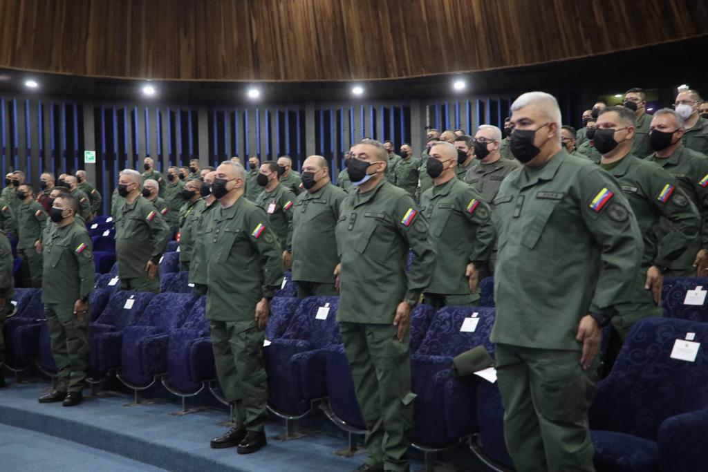 Una oficial reveló que un tercio de los generales del Ejército venezolano están vinculados en empresas de negocios con el régimen