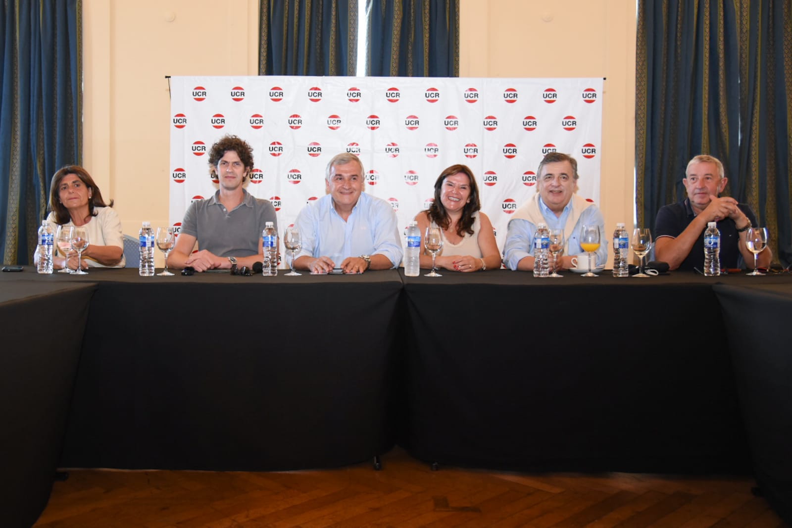 Con Ausencias De Peso Morales Y Lousteau Encabezaron Una Reunión De La Ucr En Mar Del Plata 7718