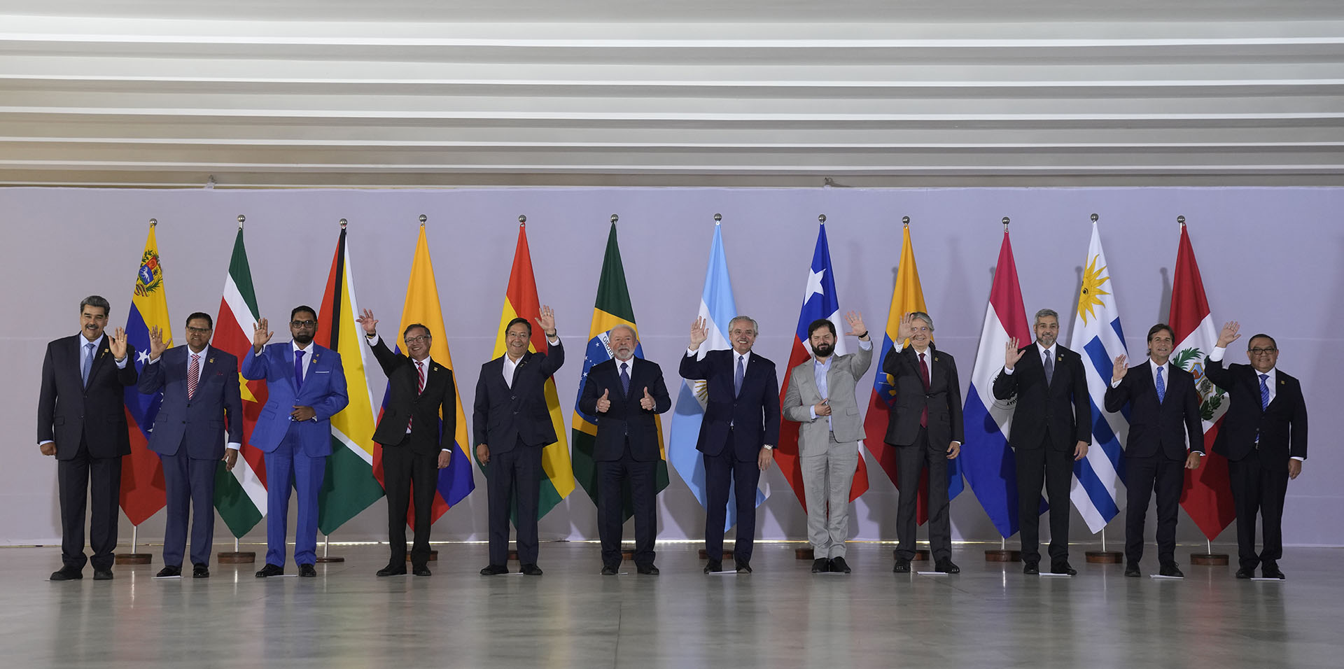 La cumbre de presidentes se lleva adelante en Brasilia (AP Photo/Andre Penner)
