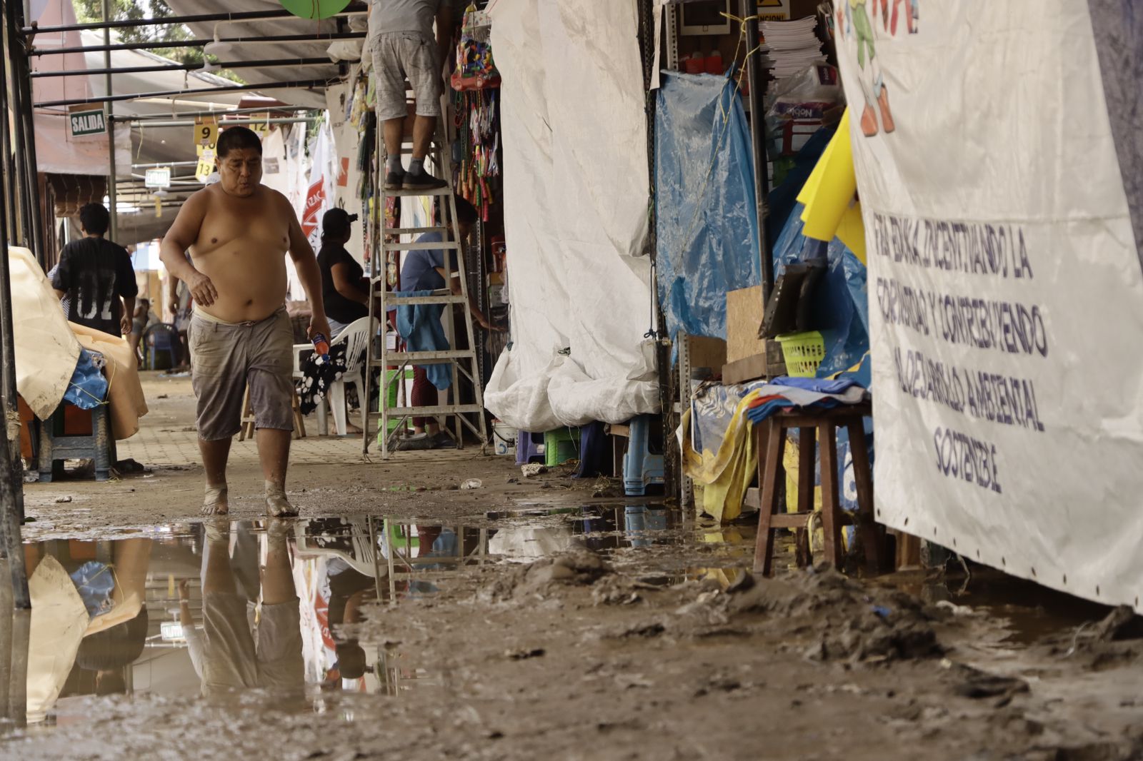 Trujillo amaneció inundada, castigada por las aguas de las quebradas San Ildefonso, El León y San Carlos. (Diario La Industria)