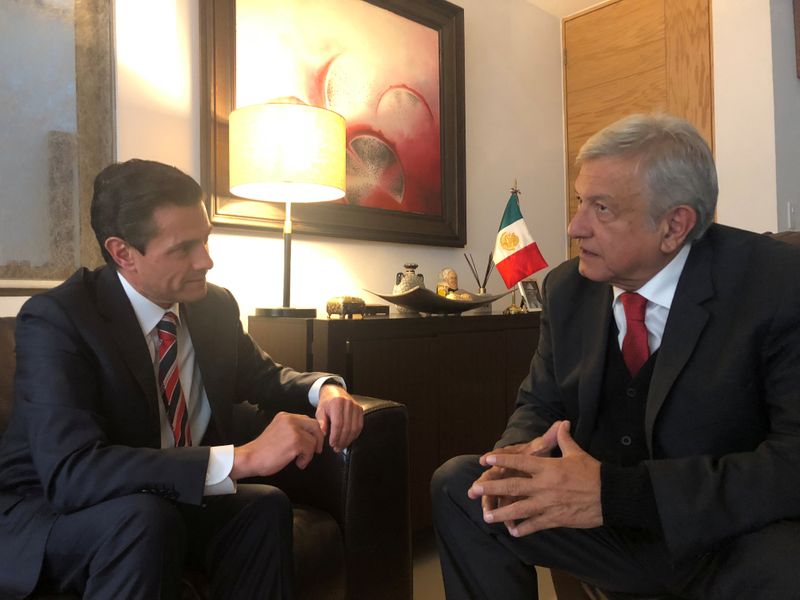 Andrés Manuel López Obrador como presidente electo y el entonces presidente saliente de México, Enrique Peña Nieto (Oficina de prensa Andrés Manuel López Obrador/REUTERS)