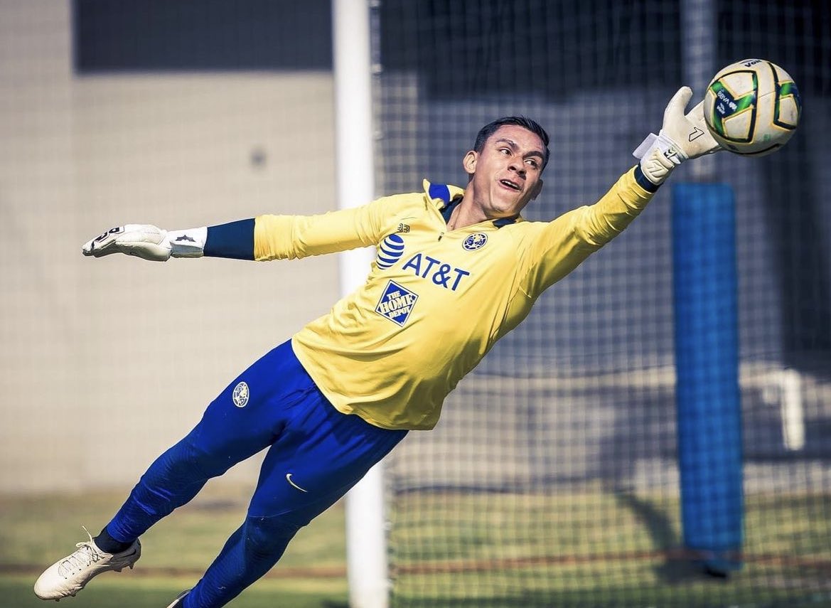 Fernando Ortiz confirmó cambios en la portería de América; Malagón será  titular ante Tigres - Infobae