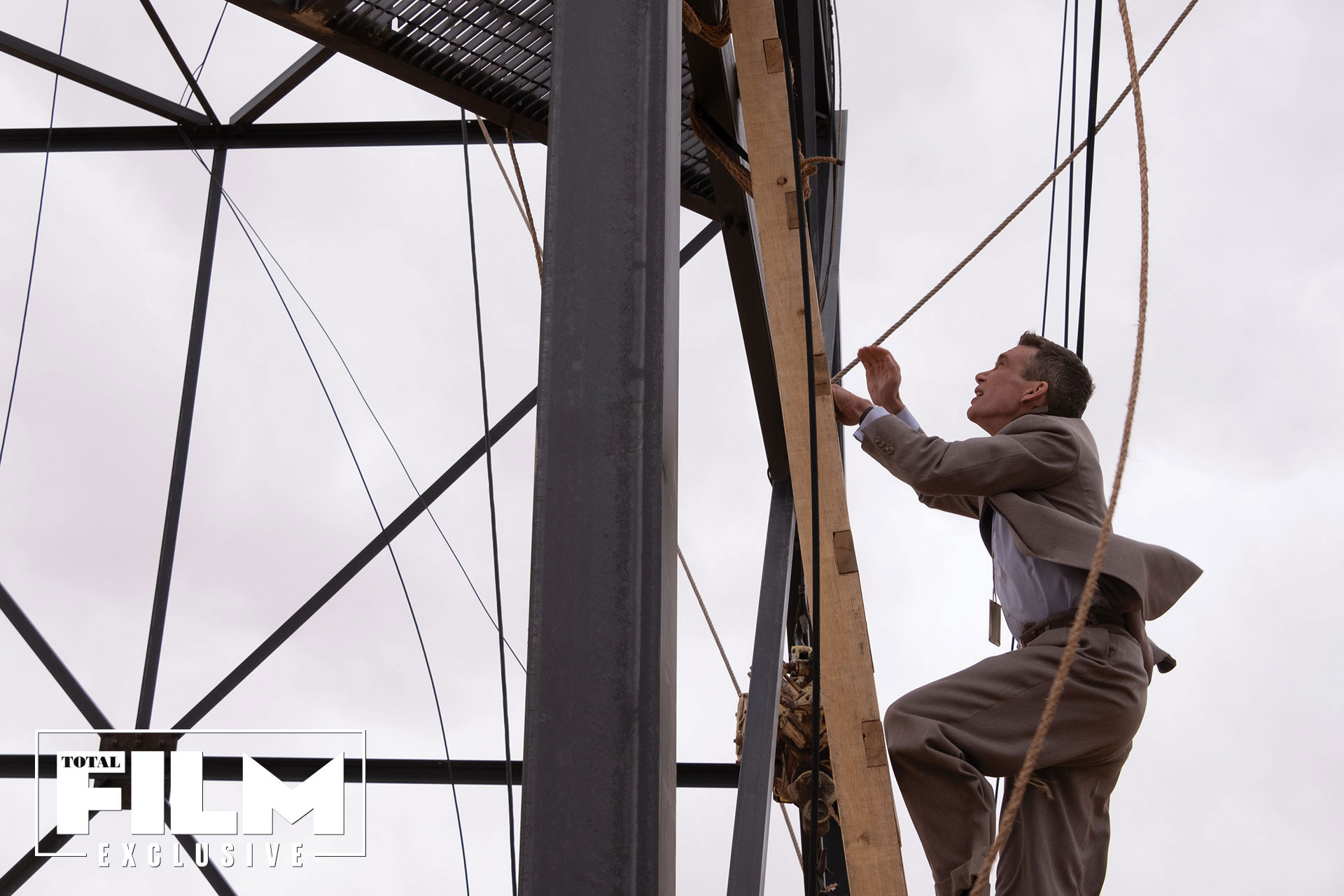 Nuevas imágenes del próximo film de Christopher Nolan sobre el inventor de la bomba atómica. (Total Film/ Universal Pictures)