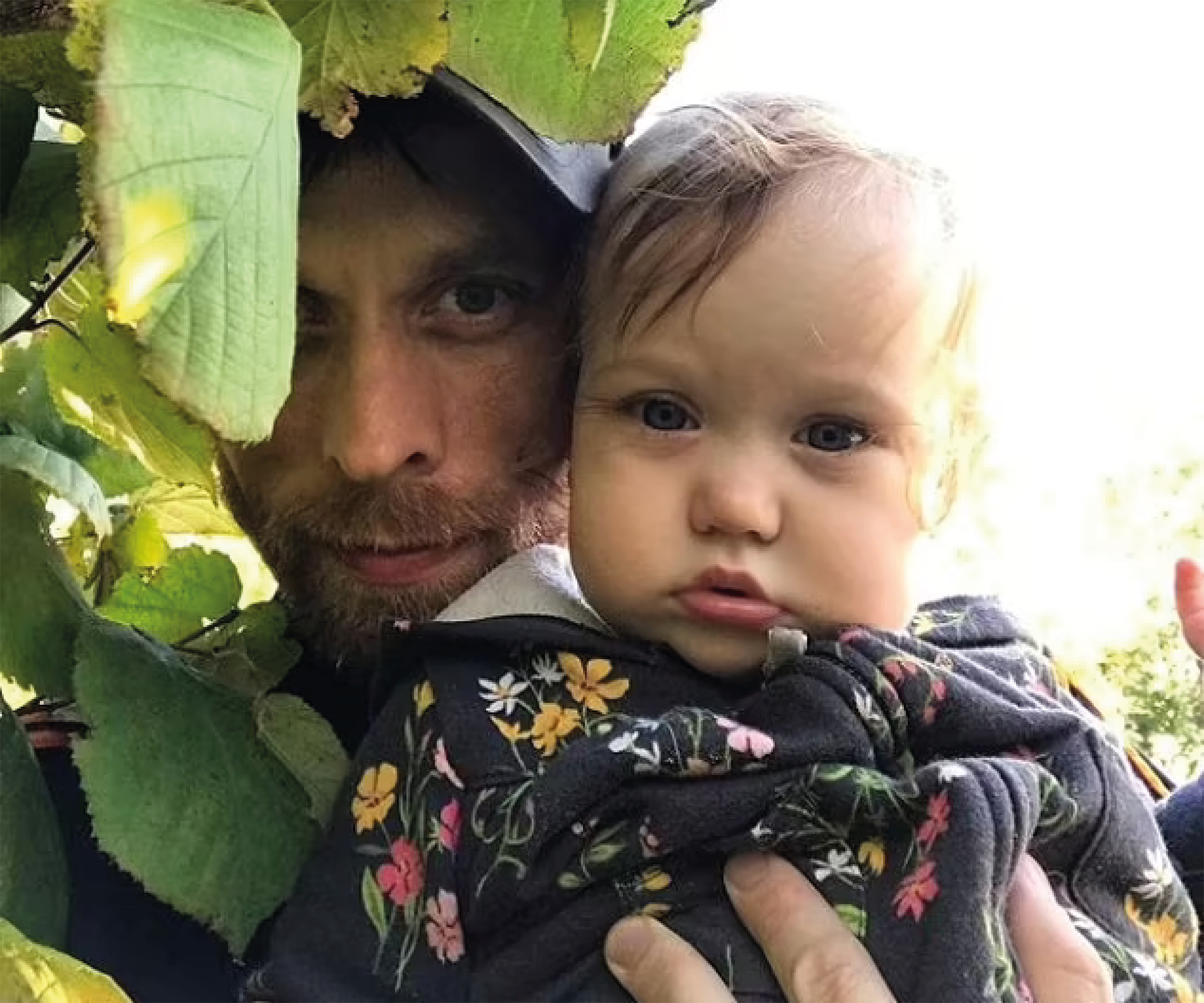 Daniel Auster y su hija, fallecida por sobredosis