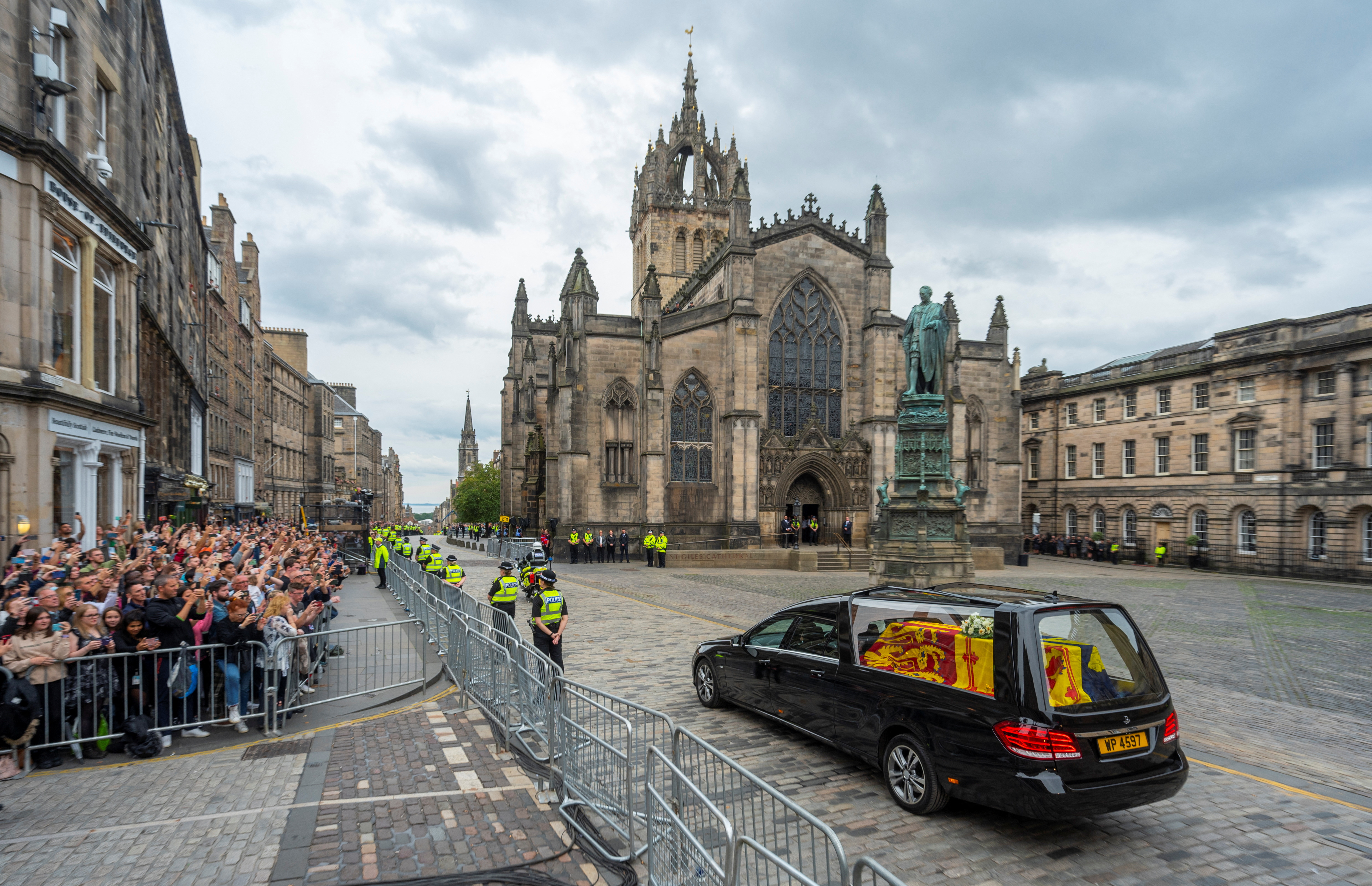 El féretro de la reina podrá ser visitado en Westminster Hall desde el 14 de septiembre hasta el 19, día previsto para el funeral de estado