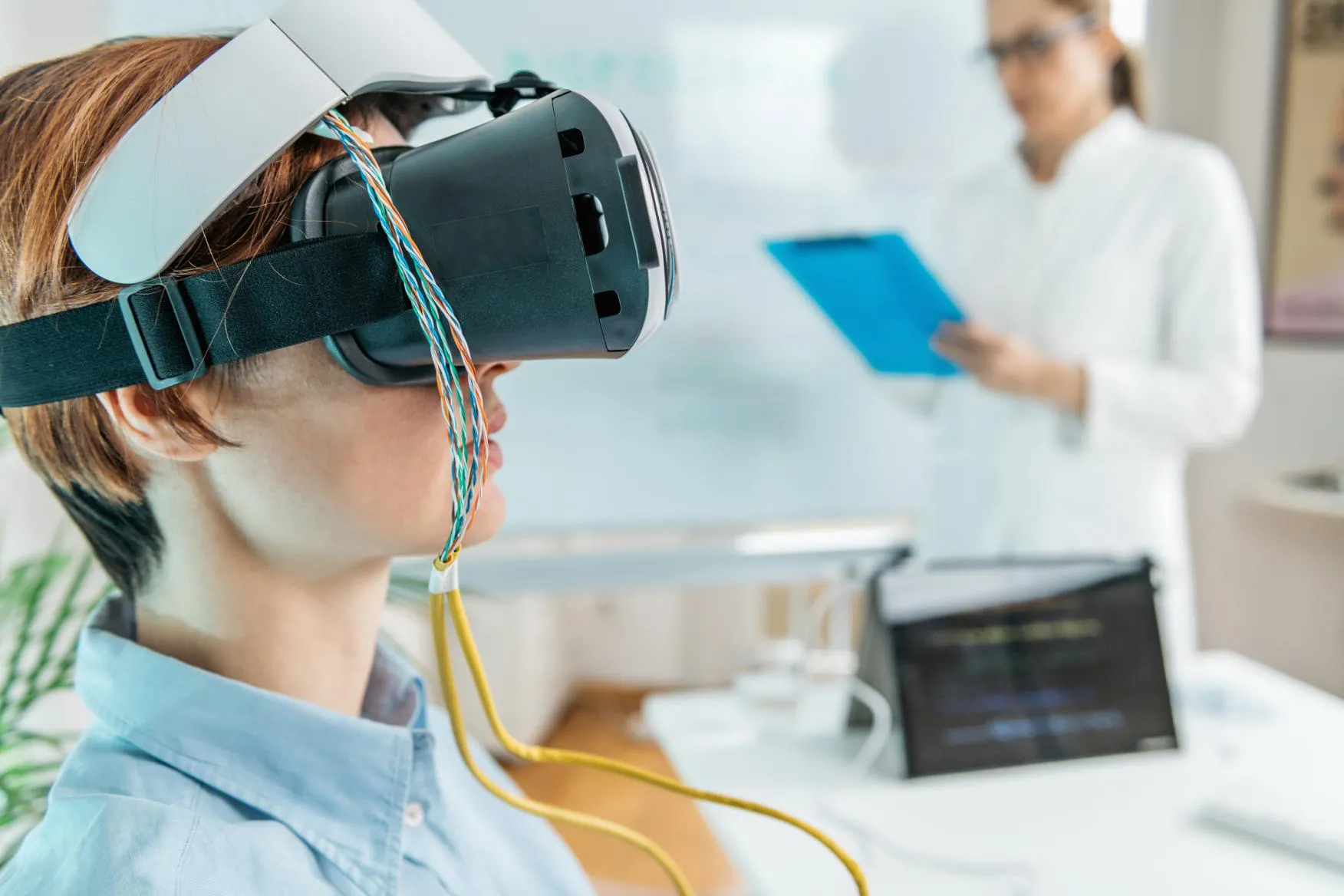 Realidad virtual para combatir el dolor y reducir las dosis de anestesia. (foto: Business Insider)