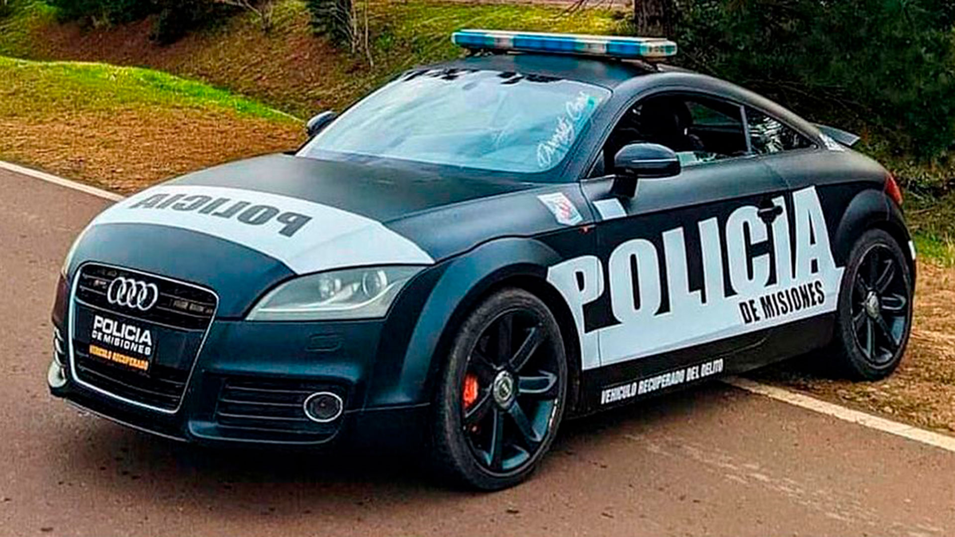El Audi TT, "proveniente del delito", fue destinado a la policía de Misiones en 2018 (@autotestarg)