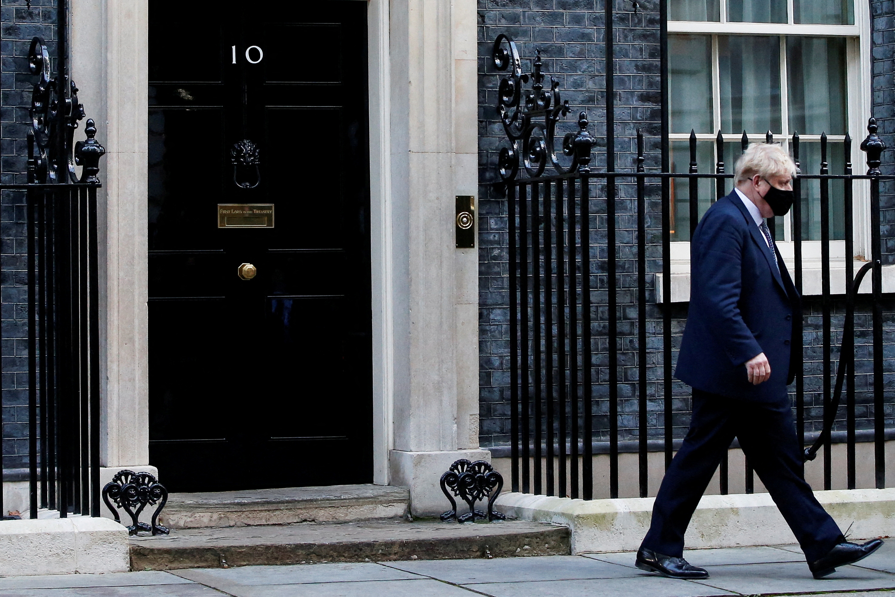 Un grupo de conservadores británicos se reunieron para discutir sobre el futuro de Boris Johnson