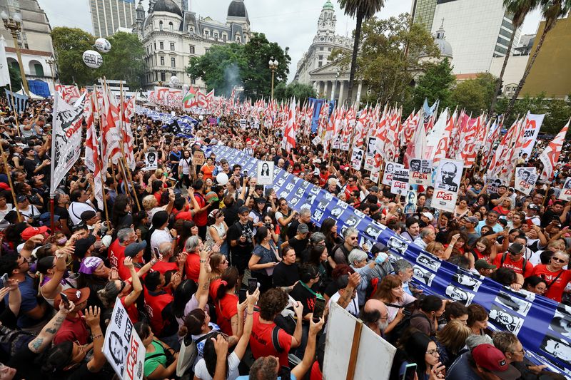 Marcha por el D&iacute;a de la Memoria, en vivo: a hora ser&aacute; el acto central del acto por los 50 a&ntilde;os del golpe de Estado