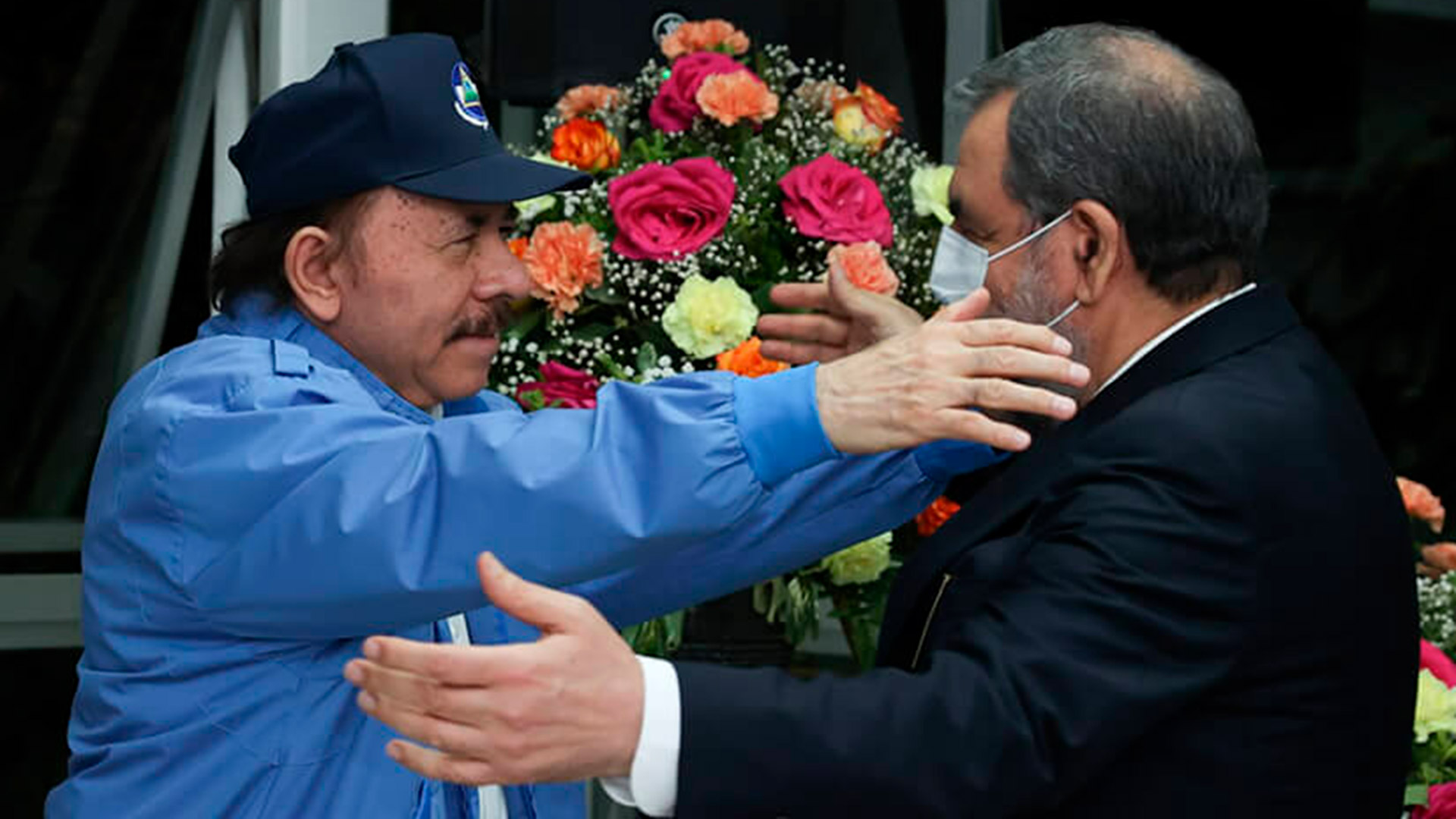 Daniel Ortega y Mohsen Rezai