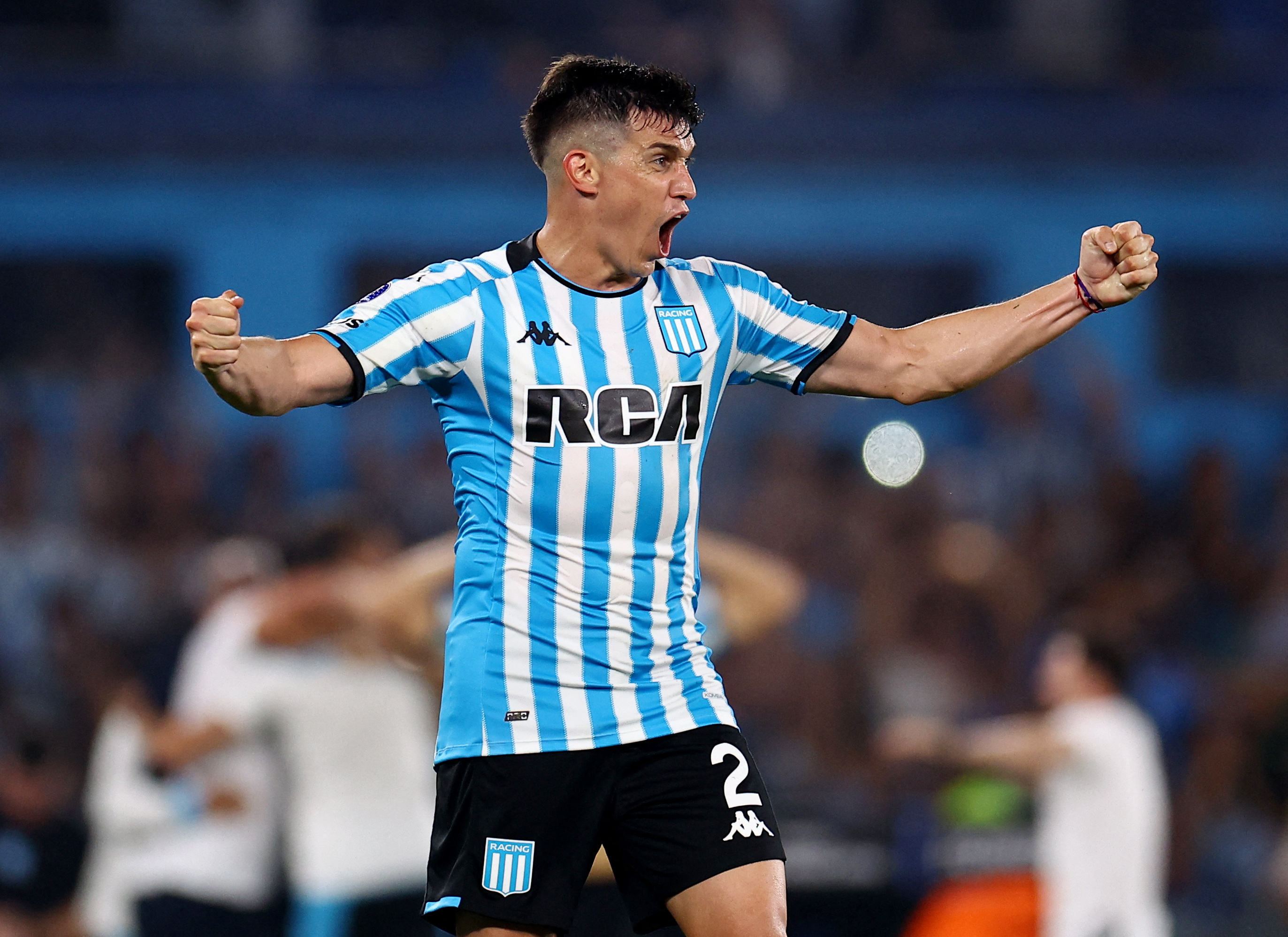 Fue campe&oacute;n con Racing, rescindi&oacute; su contrato hace dos d&iacute;as y negocia su arribo a Independiente: 