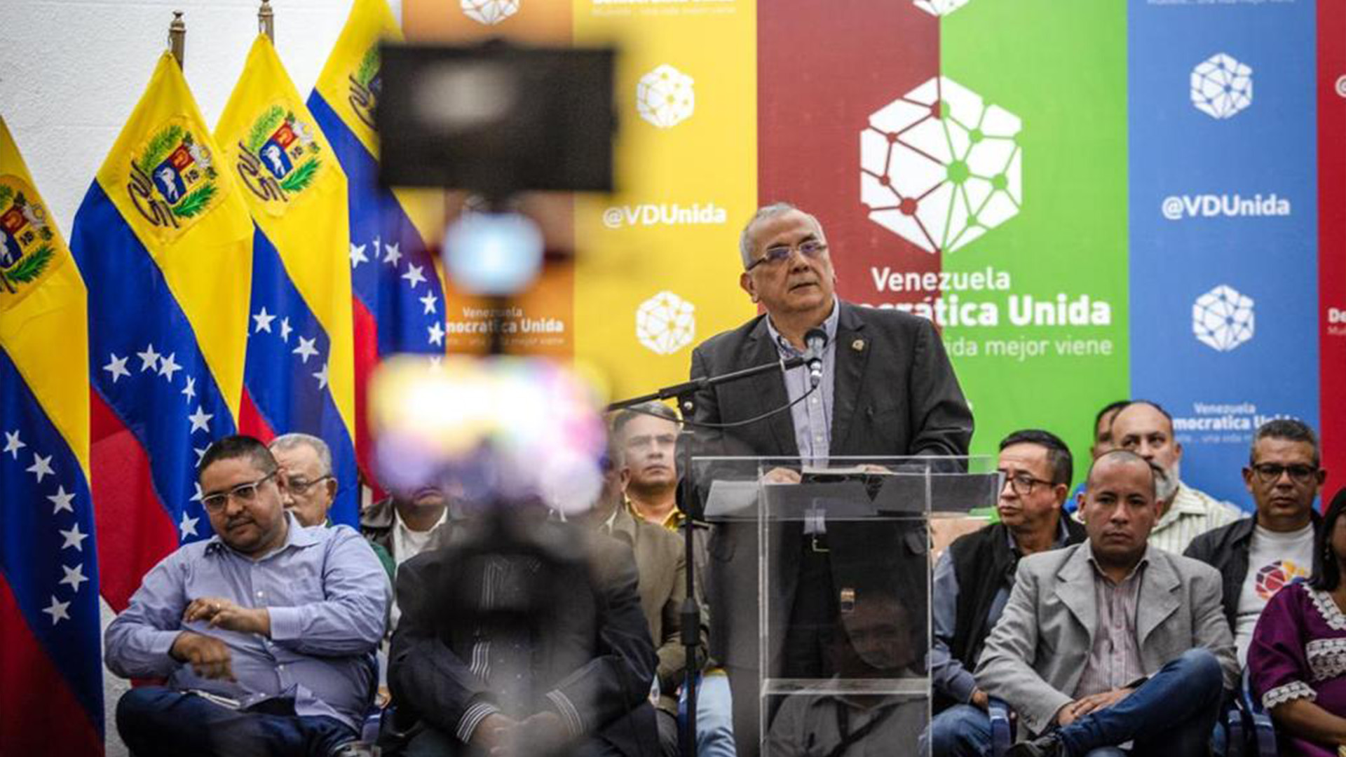 Aseguraron que Venezuela Democrática Unida “es para mandarle un mensaje de aliento al país” 