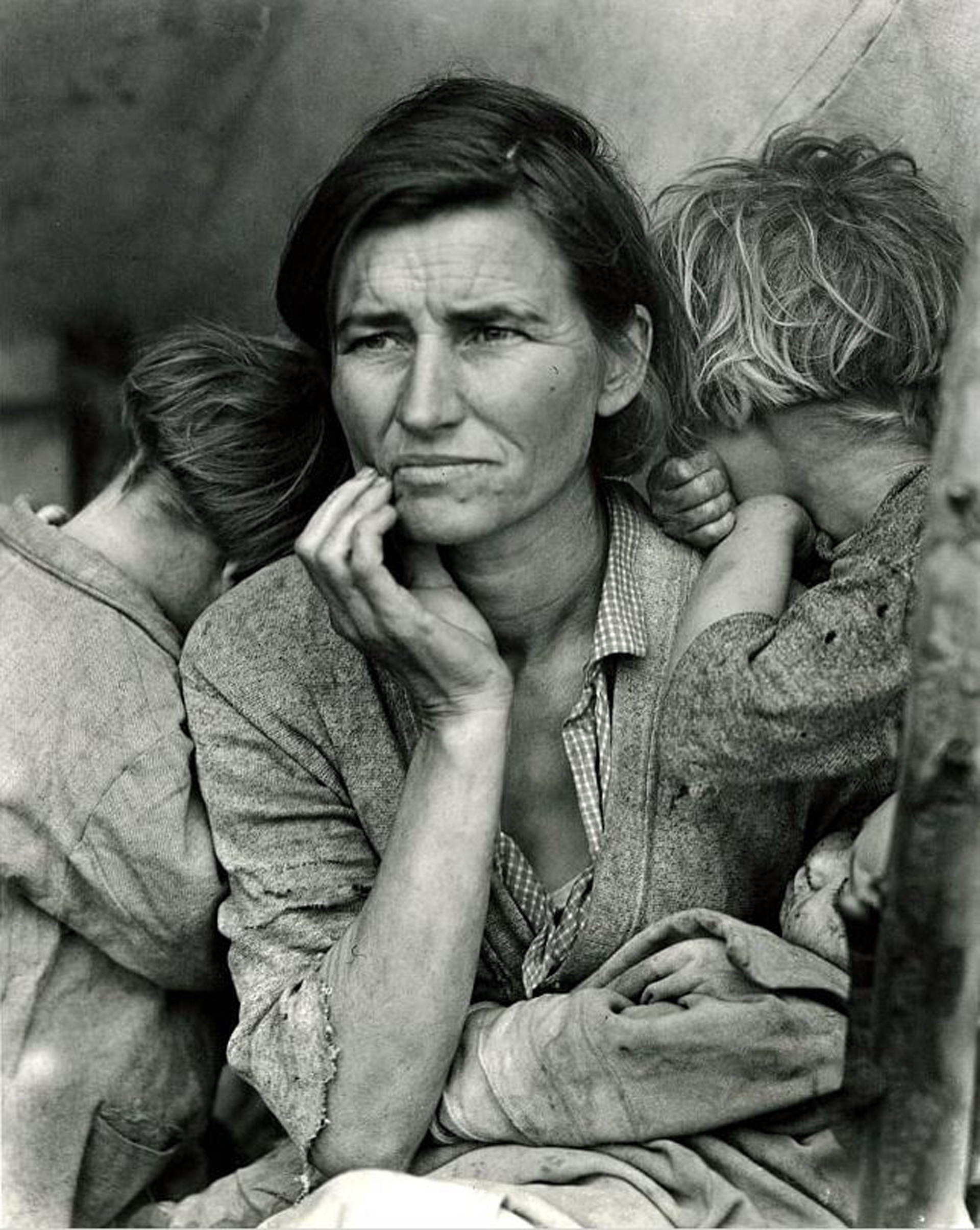 Una imagen clásica de Dorothea Lange: Cosechadores migrantes en California. Madre de siete hijos. Treinta y dos años (Nipomo, Californa, febrero o marzo 1936 )
