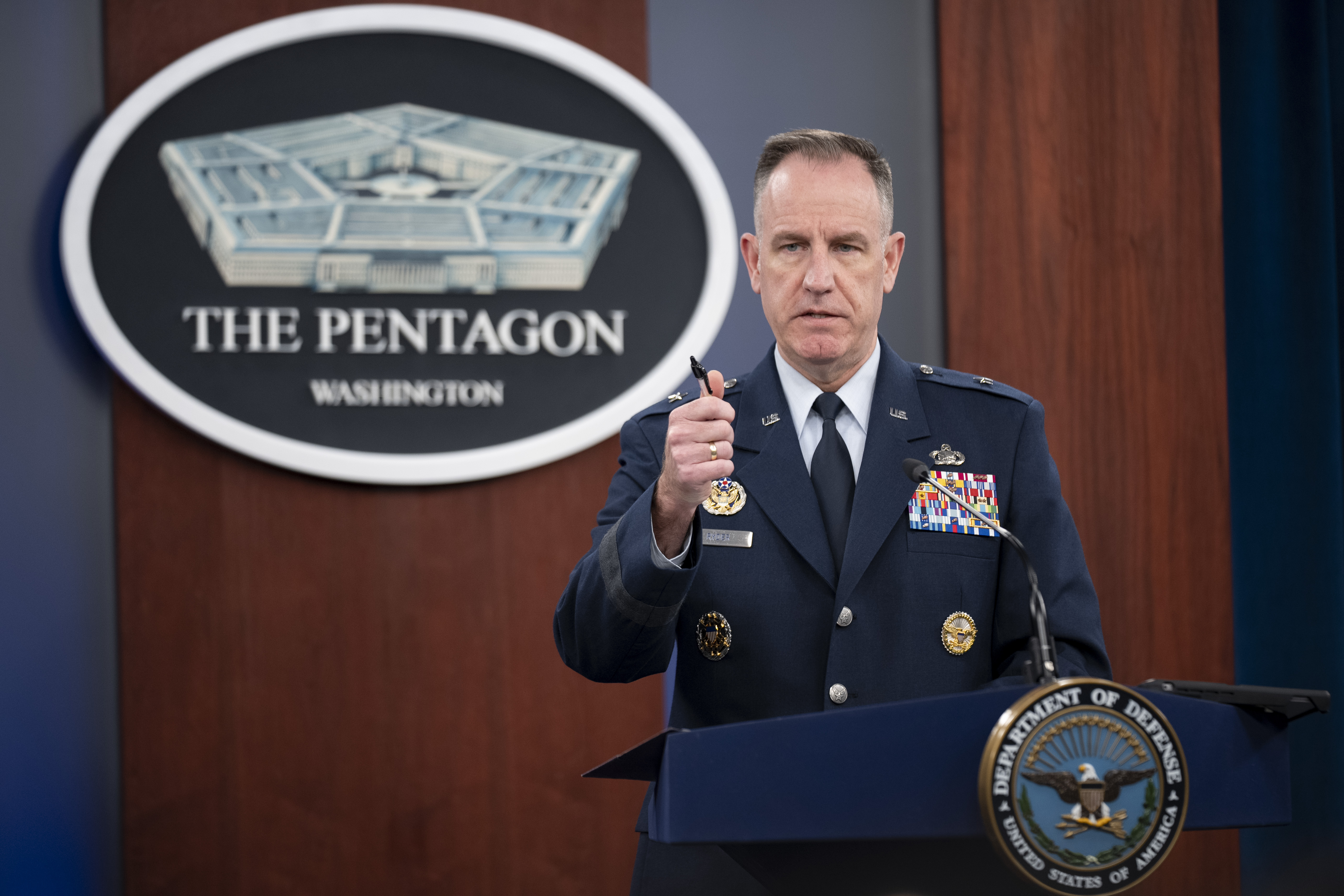 El portavoz del Pentágono, el general de brigada de la Fuerza Aérea, Patrick Ryder, durante una conferencia de prensa, el martes 17 de enero de 2023, en Washington. AP/Andrew Harnik/Archivo