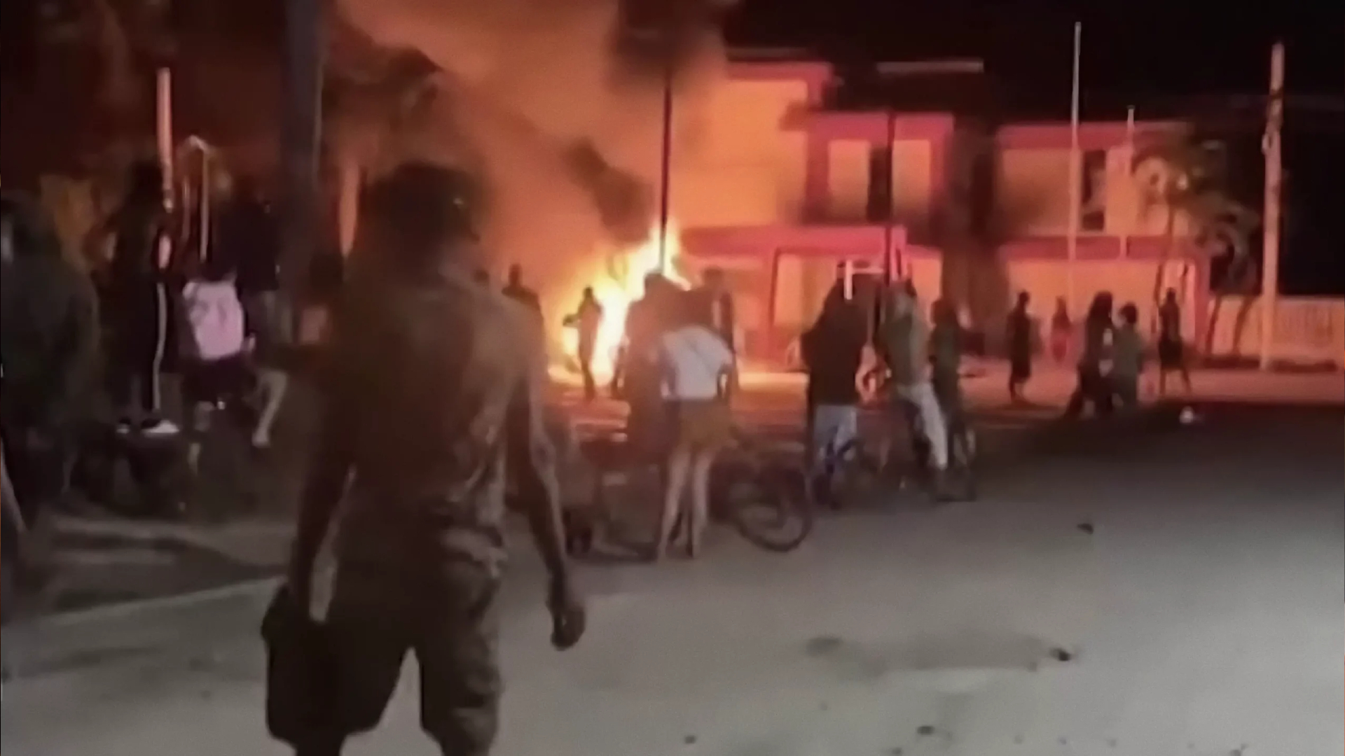 Facilidades para desalojar y cambios en las expropiaciones: cómo es el proyecto de propiedad privada del Gobierno 