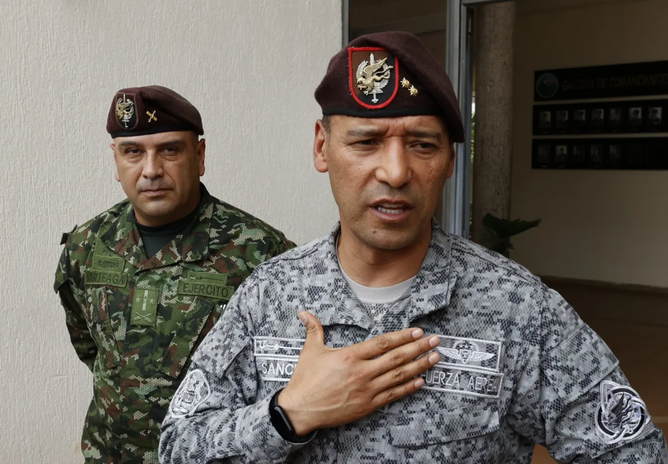 Inconformidad en la cúpula militar por el nombramiento del general (r)  Pedro Sánchez como ministro de Defensa: “Es un dardo directo al corazón lo  que hizo el presidente” - Infobae