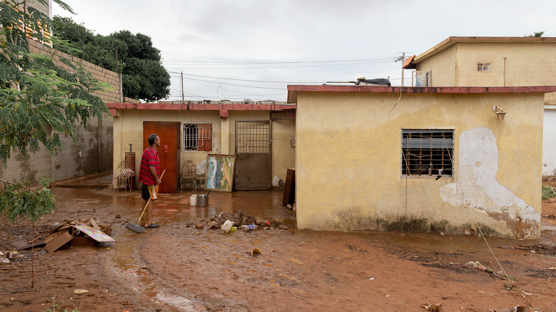 Fuertes lluvias han dejado varias poblaciones de Venezuela inundadas 