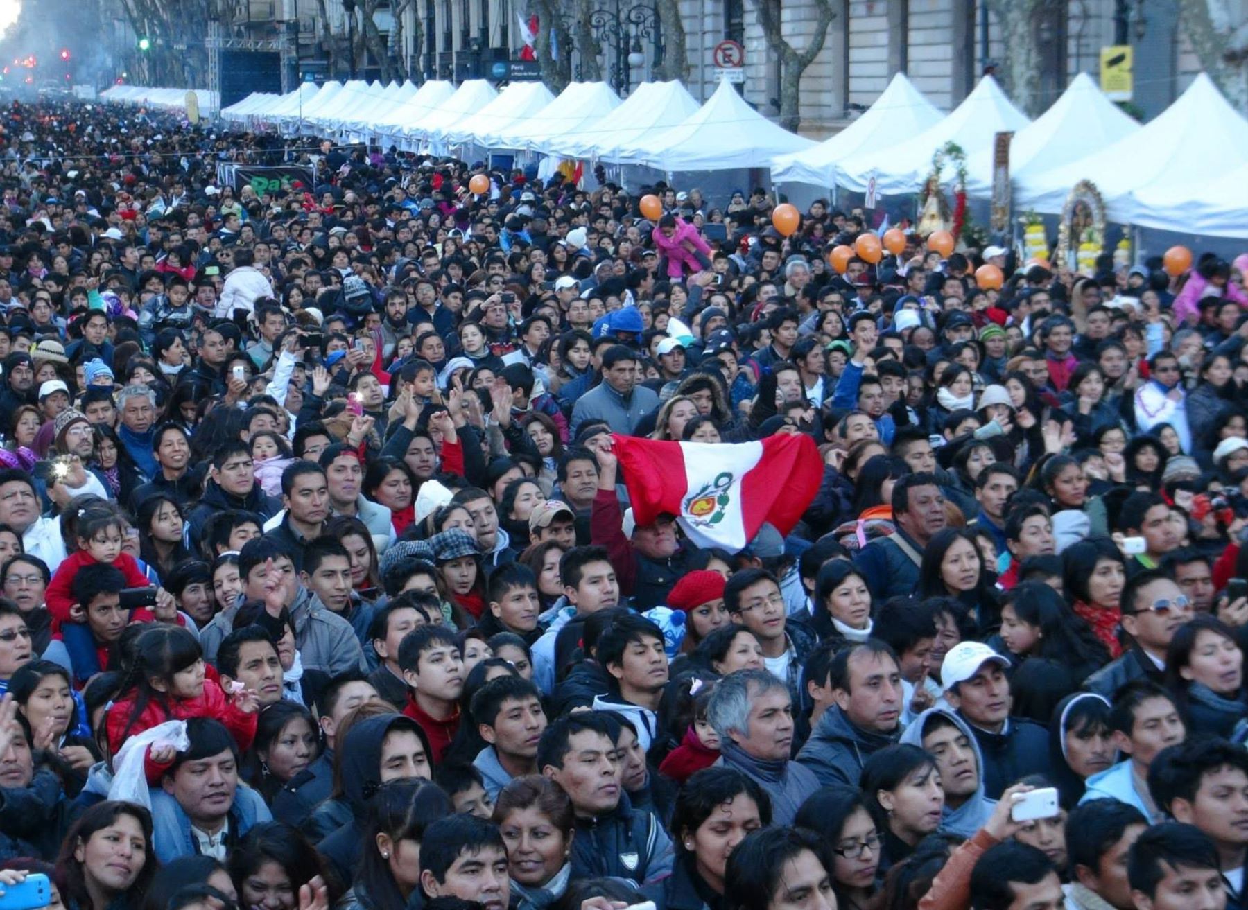 Encuesta del IEP revela que los peruanos no tolerarían un cierre injustificado del Congreso.