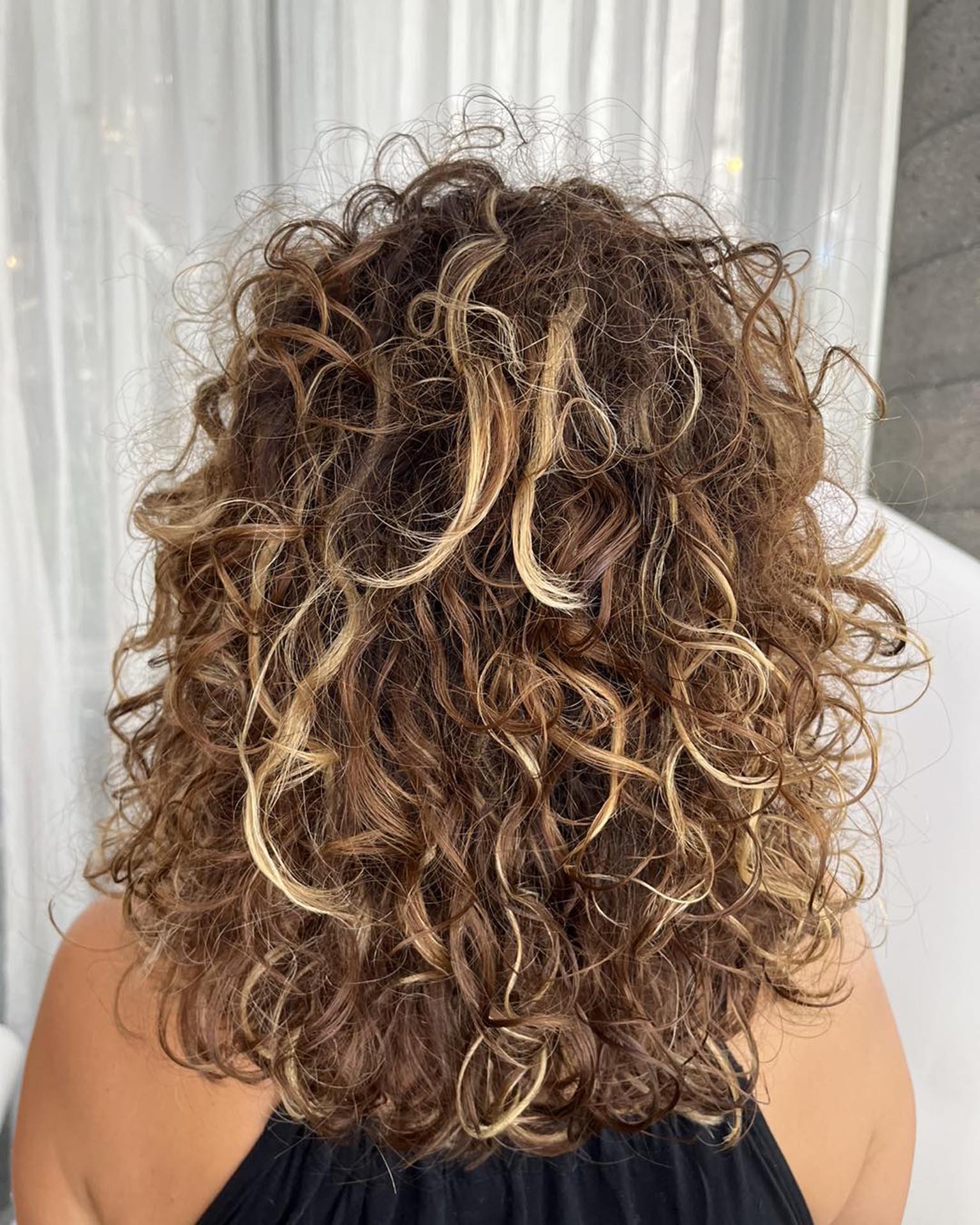 Cabello Rizado Con Grandes Rulos Romanos Historia Del Cabello: ROMA