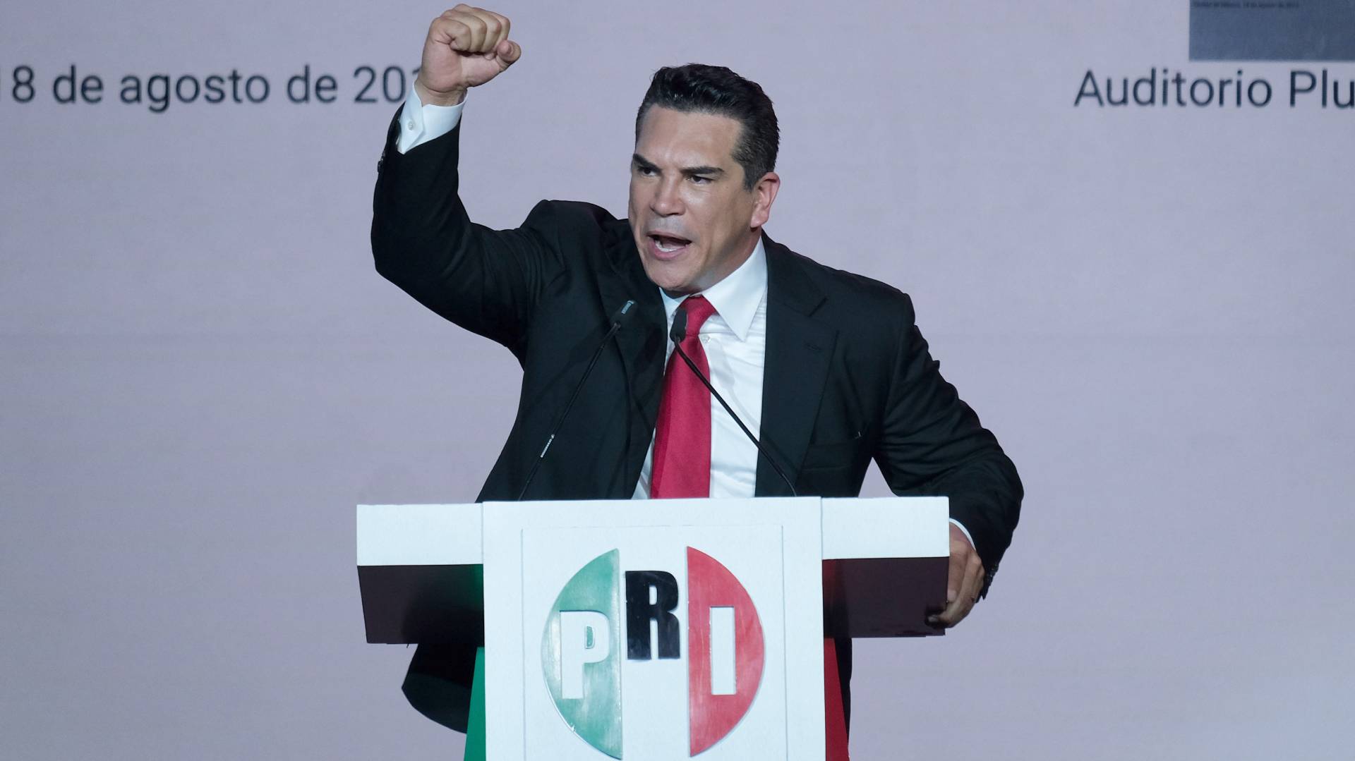 Alejandro Moreno amagó con la posible destitución de Quirino Ordaz como miembro del PRI (Foto: Graciela López / Cuartoscuro)
