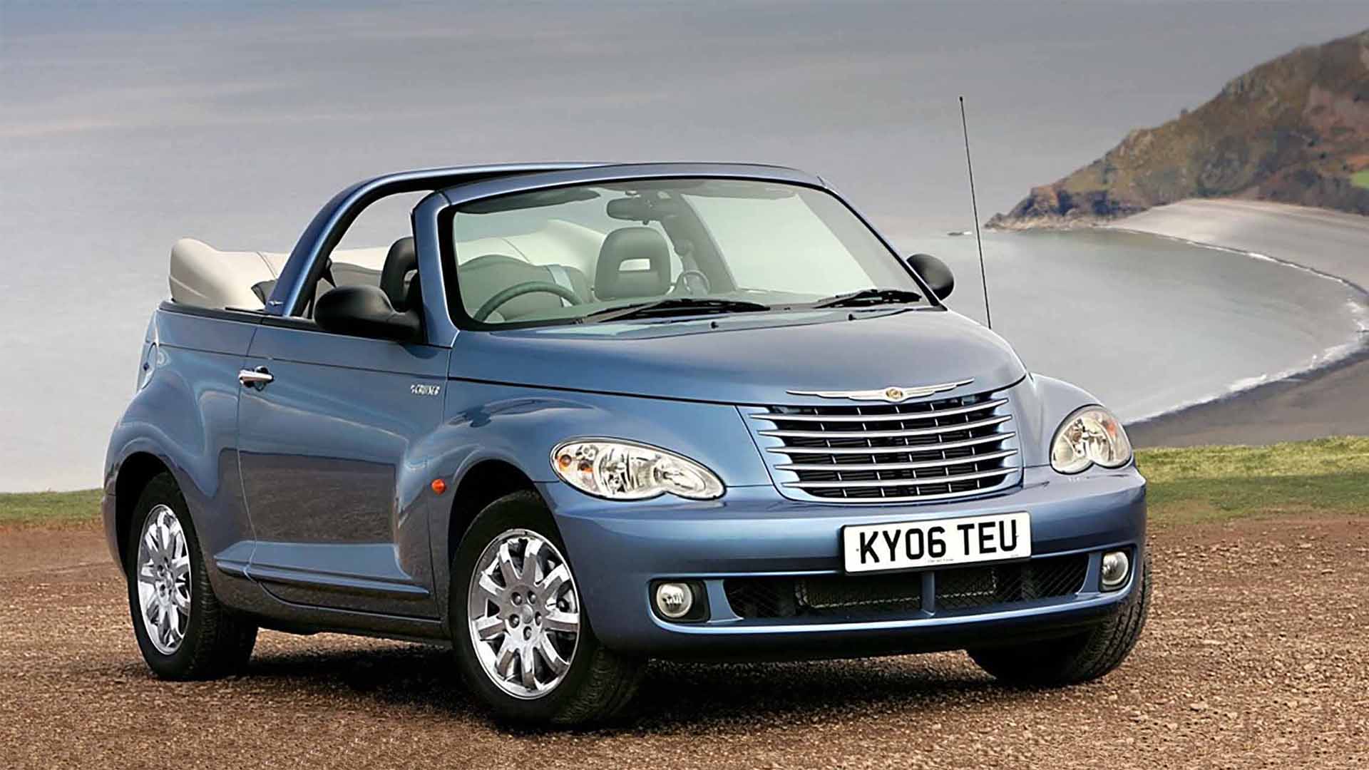 Los intentos por extender su legado llevaron a fabricar ediciones especiales y hasta un PT Cruiser convertible, pero en 2010 se dejó de fabricar y no tuvo reemplazo