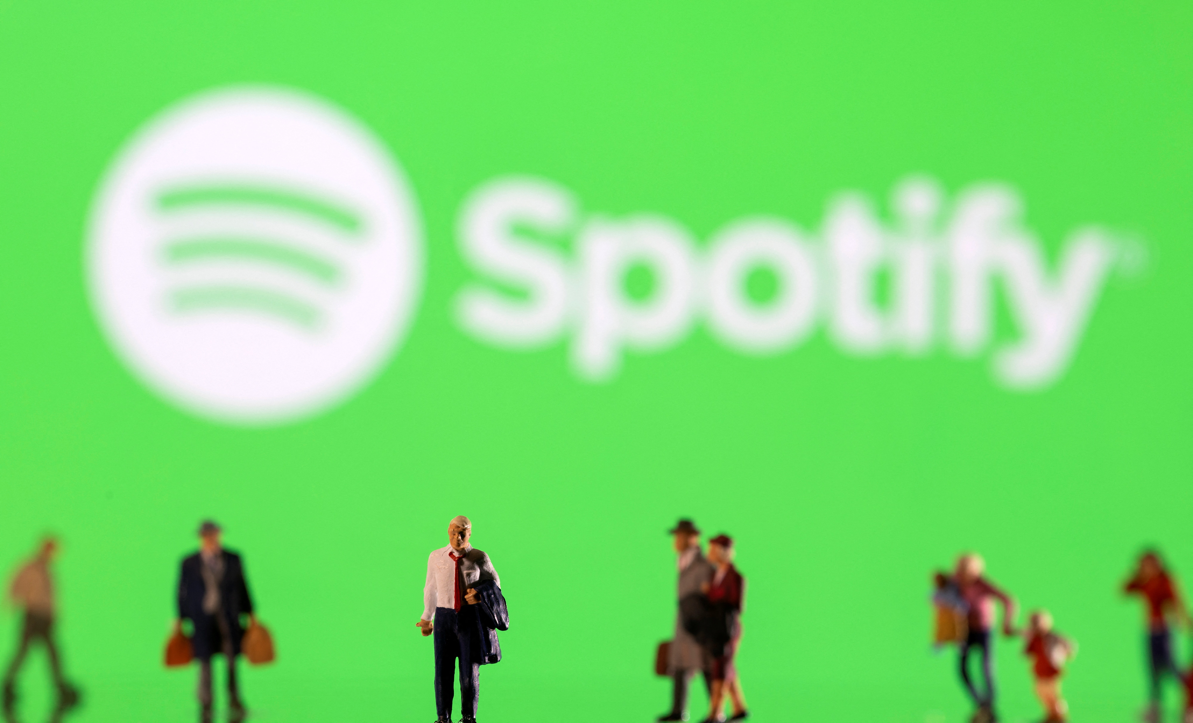 Millones de usuarios usan Spotify en el mundo (Foto: REUTERS/Dado Ruvic/Ilustration)
