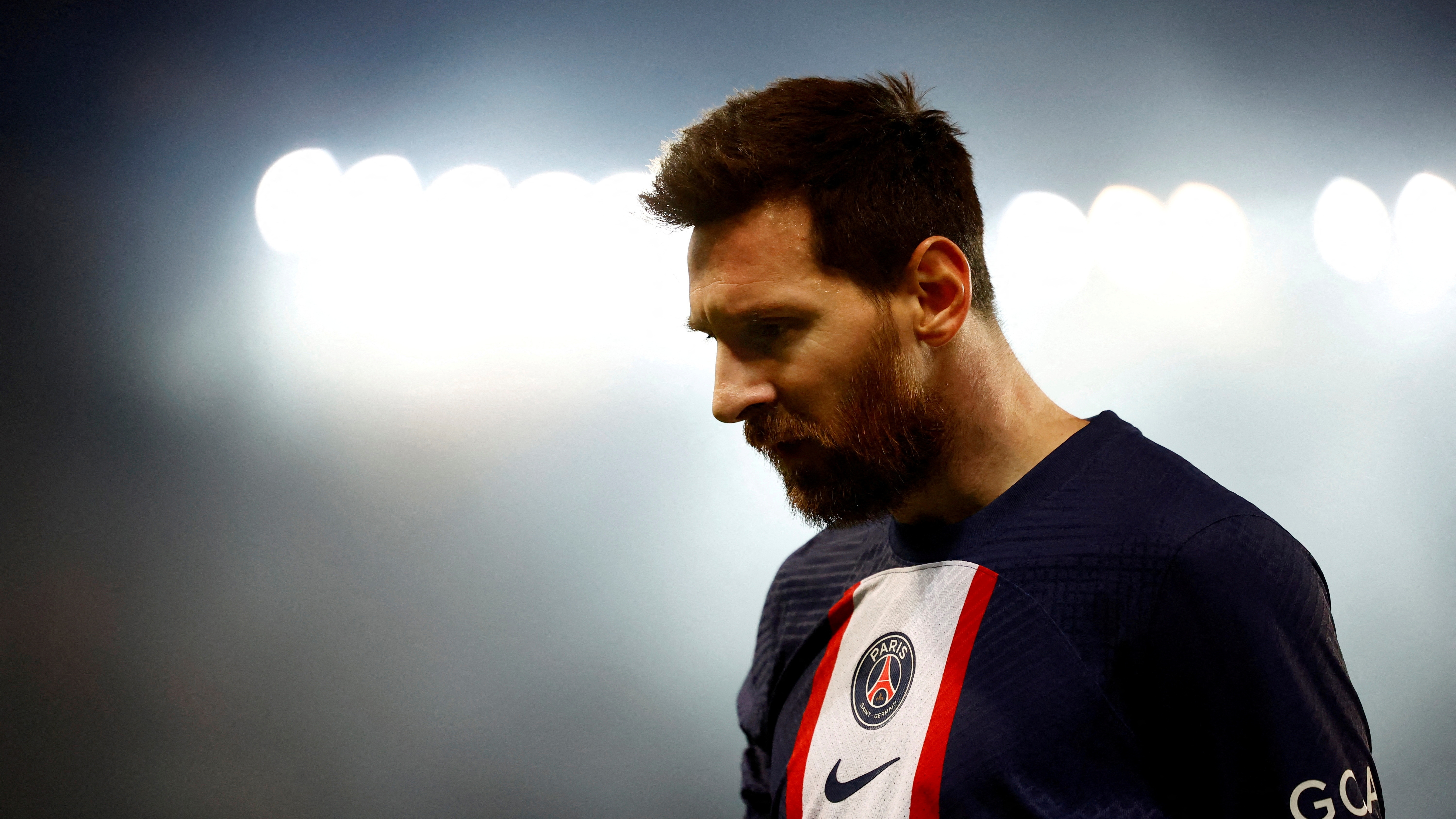 Lionel Messi's future remains uncertain (REUTERS/Sarah Meyssonnier)