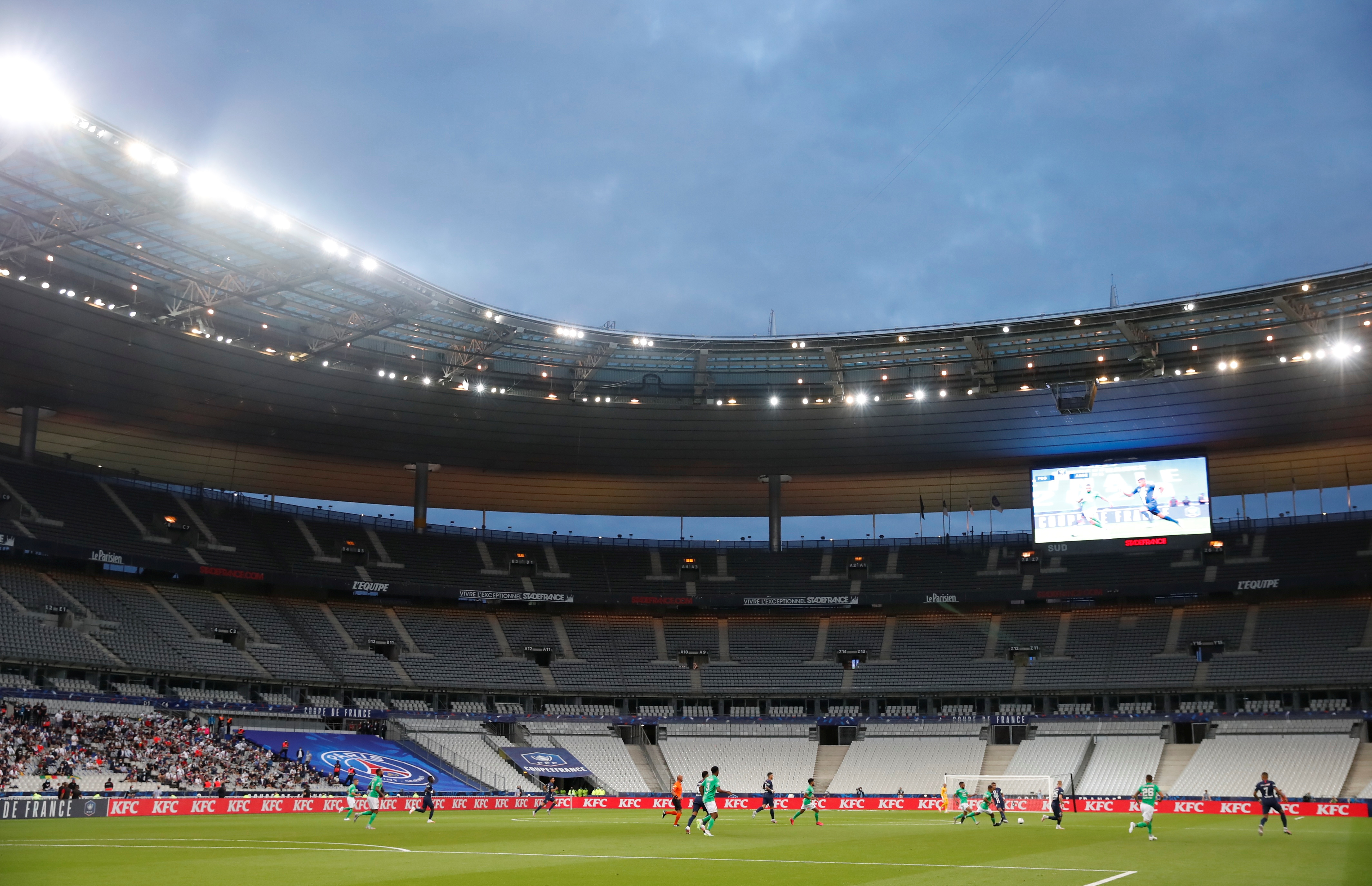El Stade de France, Saint-Denis, está ubicado al norte de París (REUTERS/Christian Hartmann)