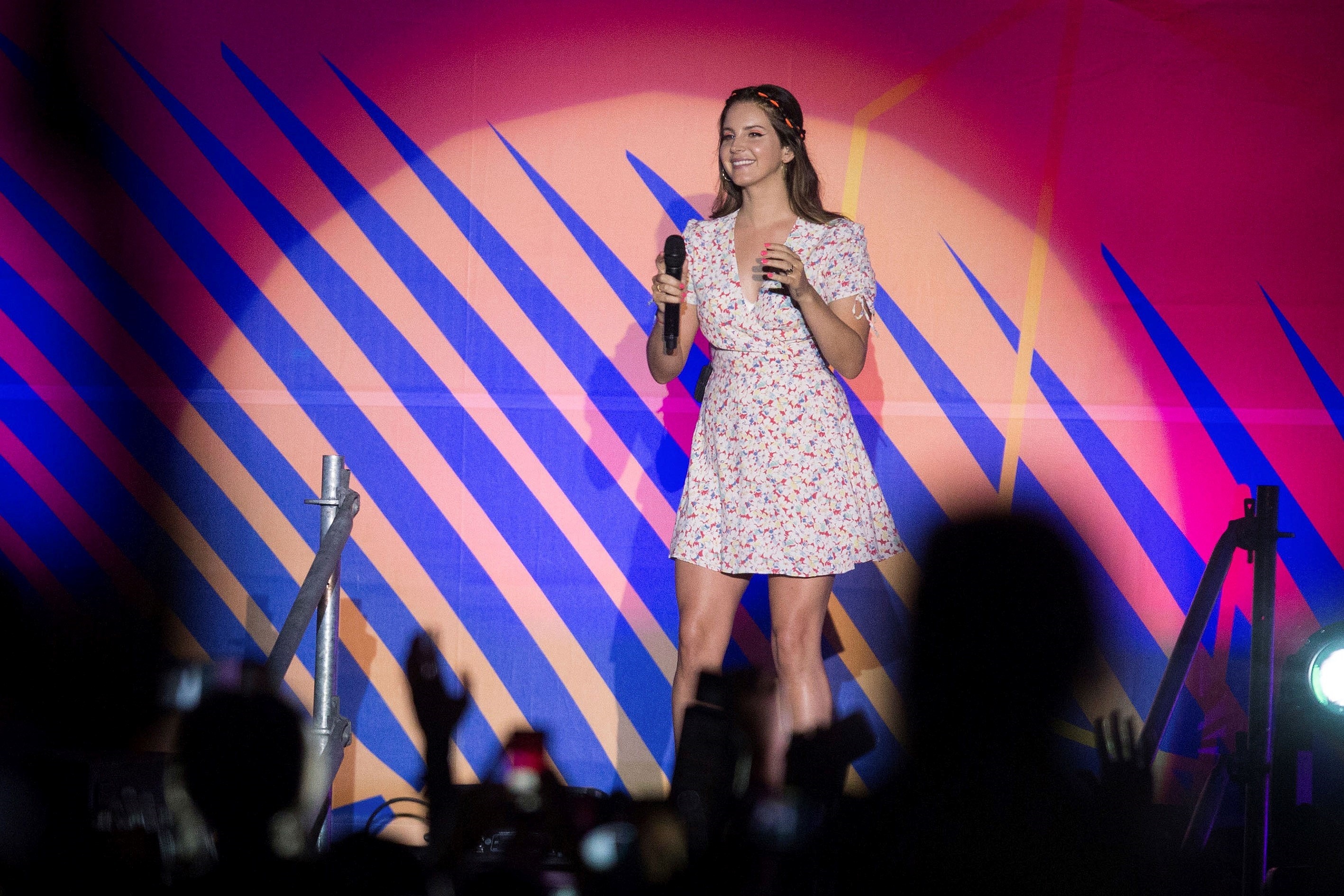 La canción de Taylor Swift y Lana del Rey es la más esperada por los fans de las cantantes, según las estadísticas reveladas por Twitter. EFE/ Domenech Castell/Archivo
