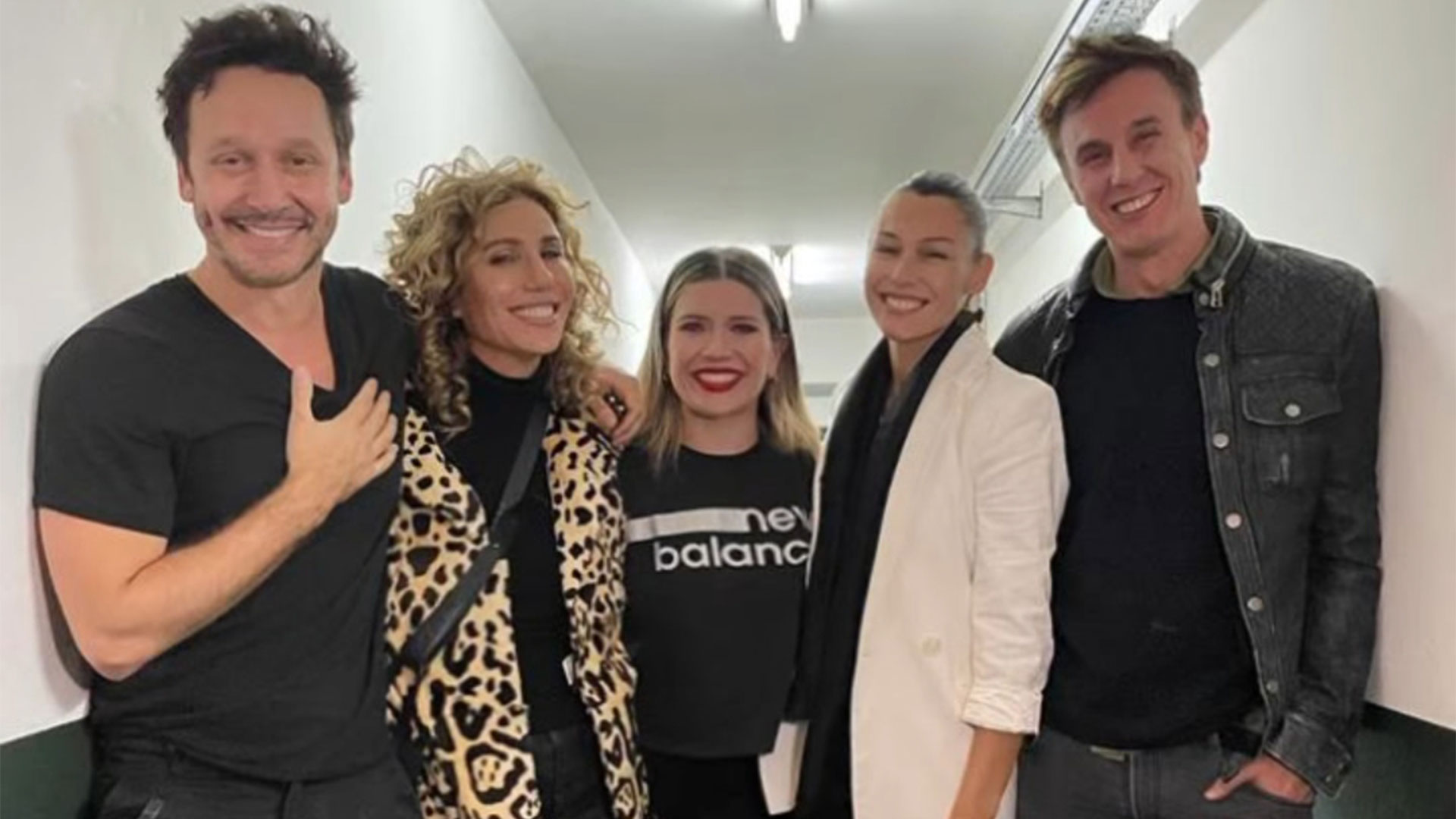 Benjam&iacute;n Vicu&ntilde;a recibi&oacute; la visita de su ex Pampita y Roberto Garc&iacute;a Morit&aacute;n en el teatro 